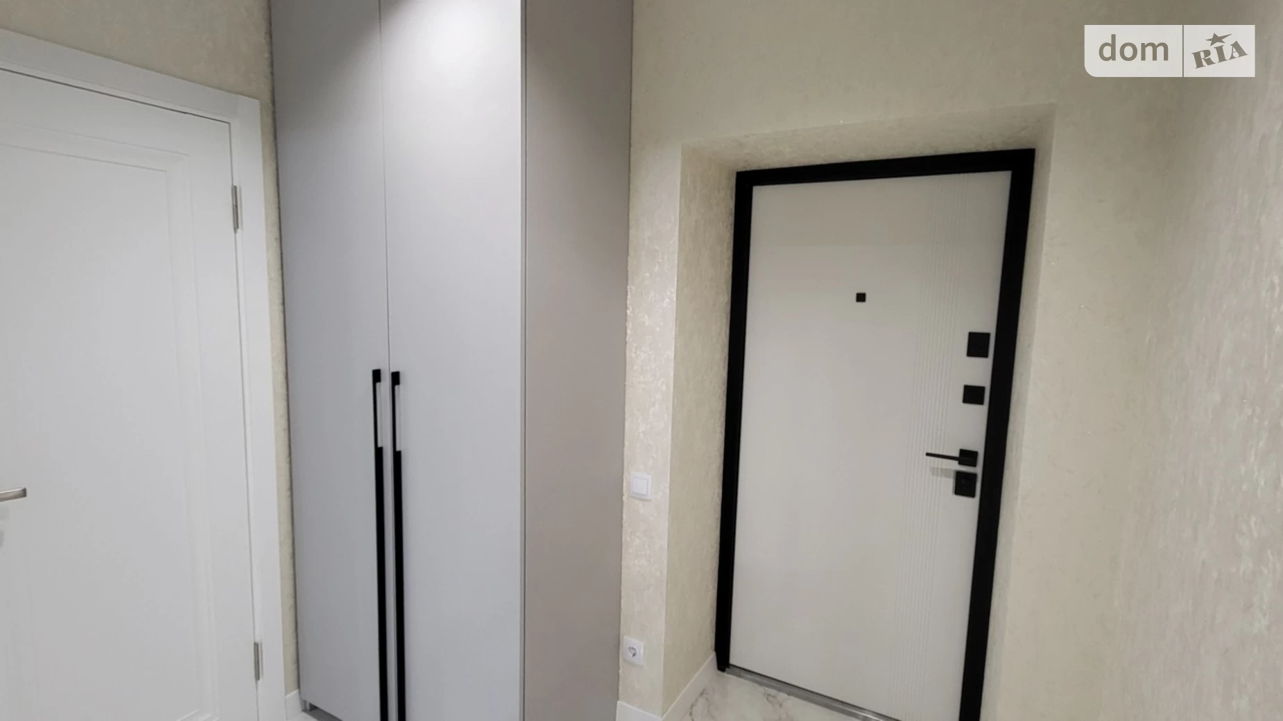 Продается 1-комнатная квартира 44 кв. м в Виннице, ул. Васильковая, 4В - фото 2
