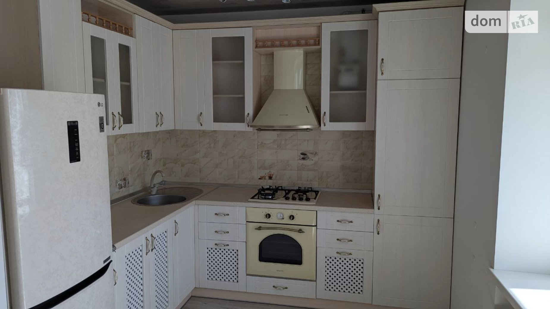 Продается 1-комнатная квартира 60 кв. м в Полтаве, ул. Петлюры Симона, 21 - фото 4