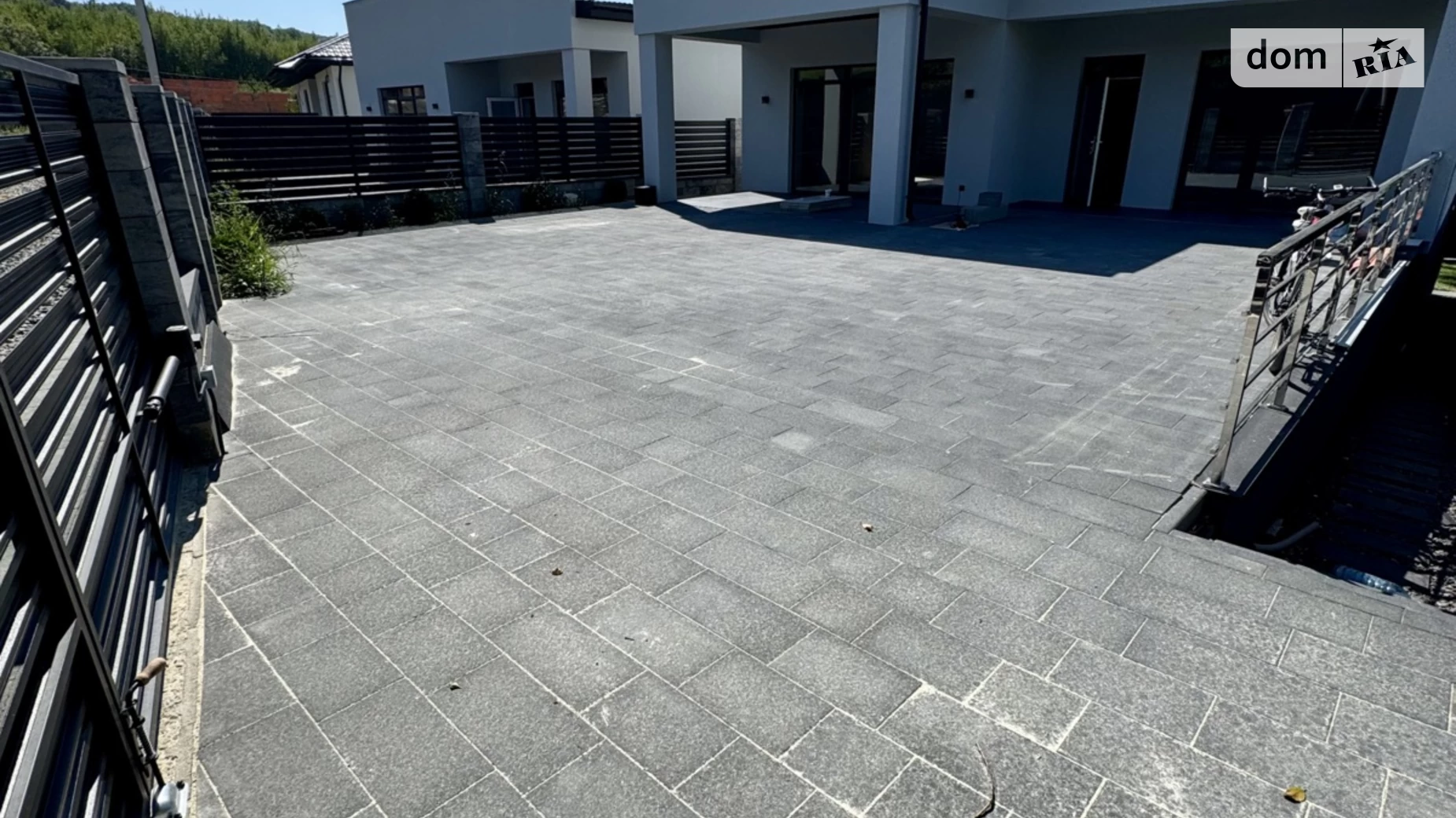 Продается одноэтажный дом 160 кв. м с балконом, цена: 240000 $ - фото 4