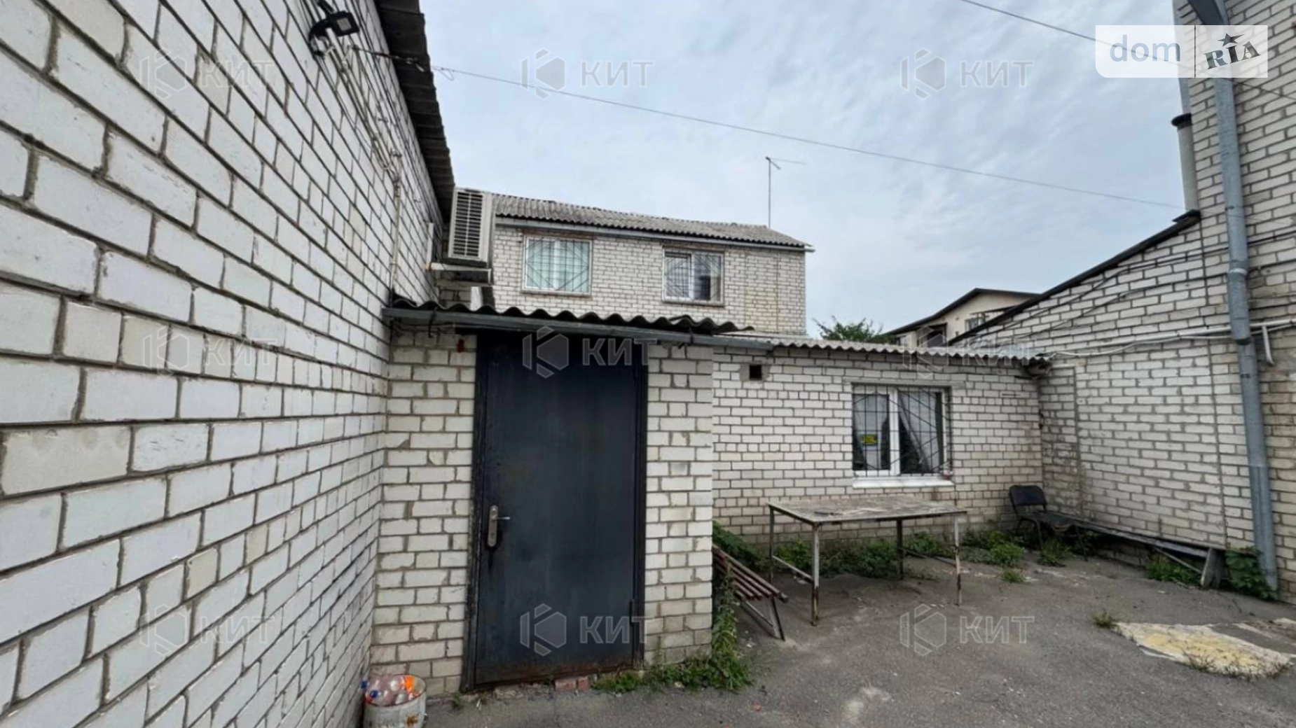 Продается дом на 2 этажа 358 кв. м с балконом, цена: 150000 $ - фото 2