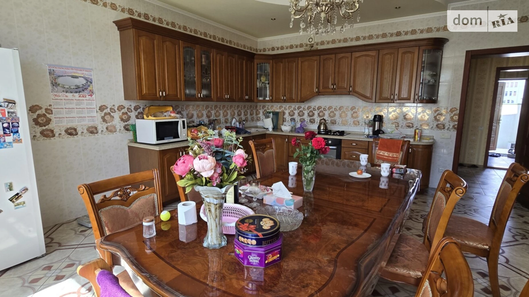 Продается дом на 2 этажа 341 кв. м с камином, цена: 300000 $ - фото 4