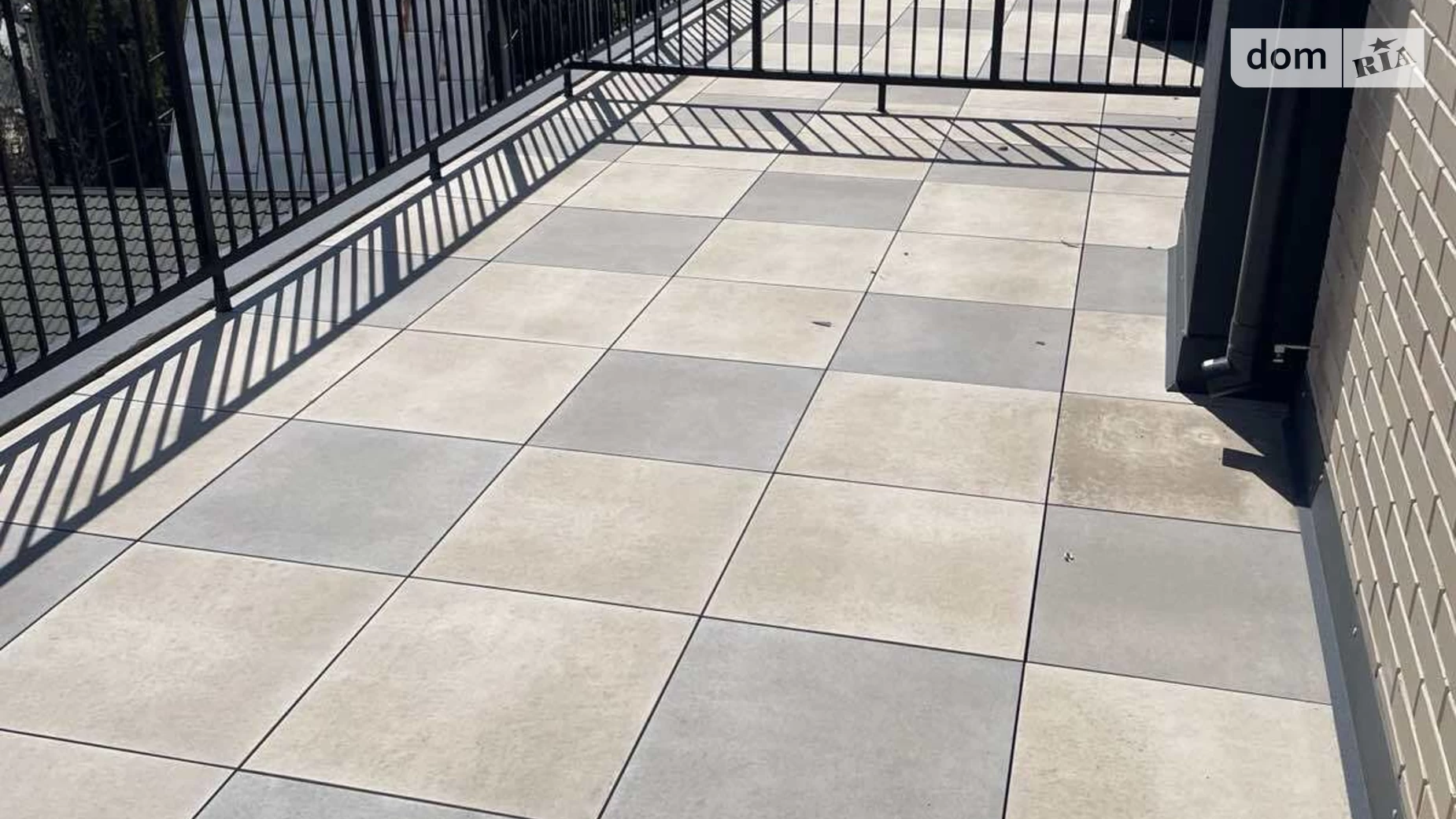 Продается 3-комнатная квартира 94 кв. м в Одессе, ул. Дачная - фото 2