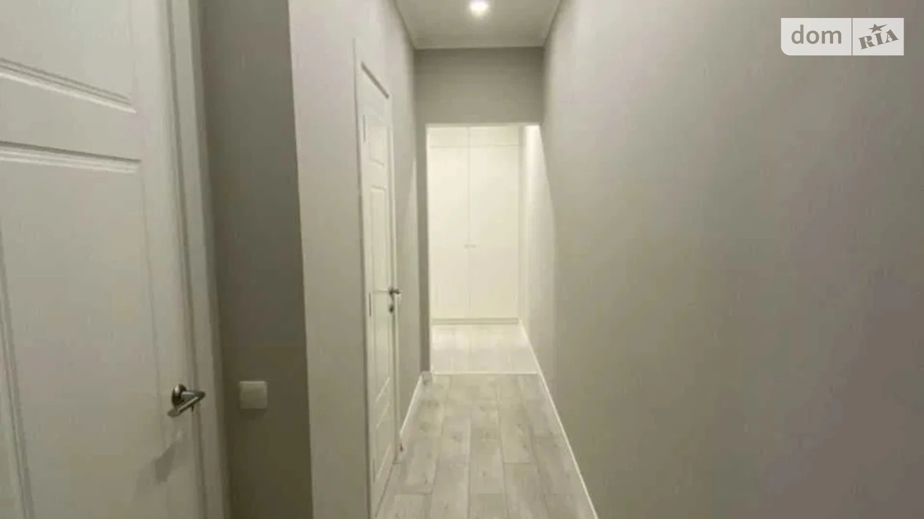 Продается 1-комнатная квартира 41 кв. м в Киеве, ул. Клавдиевская, 40Е - фото 4