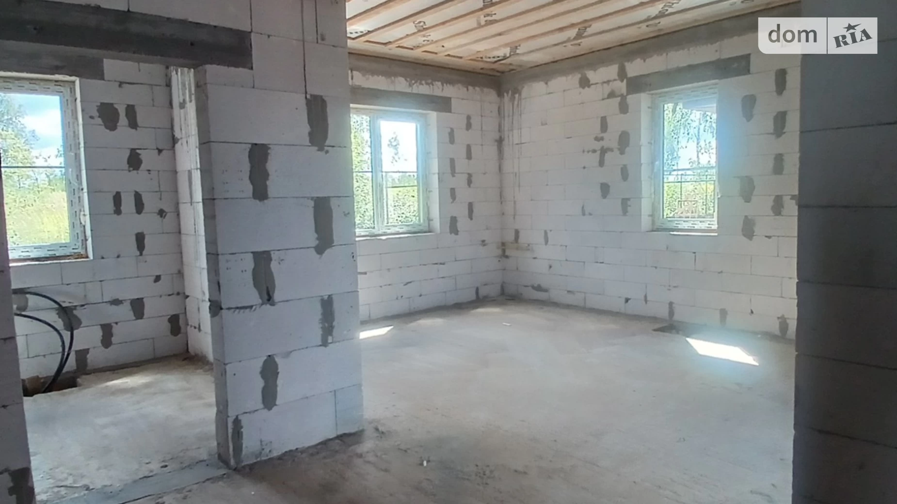 Продается одноэтажный дом 125 кв. м с верандой, цена: 100000 $ - фото 3