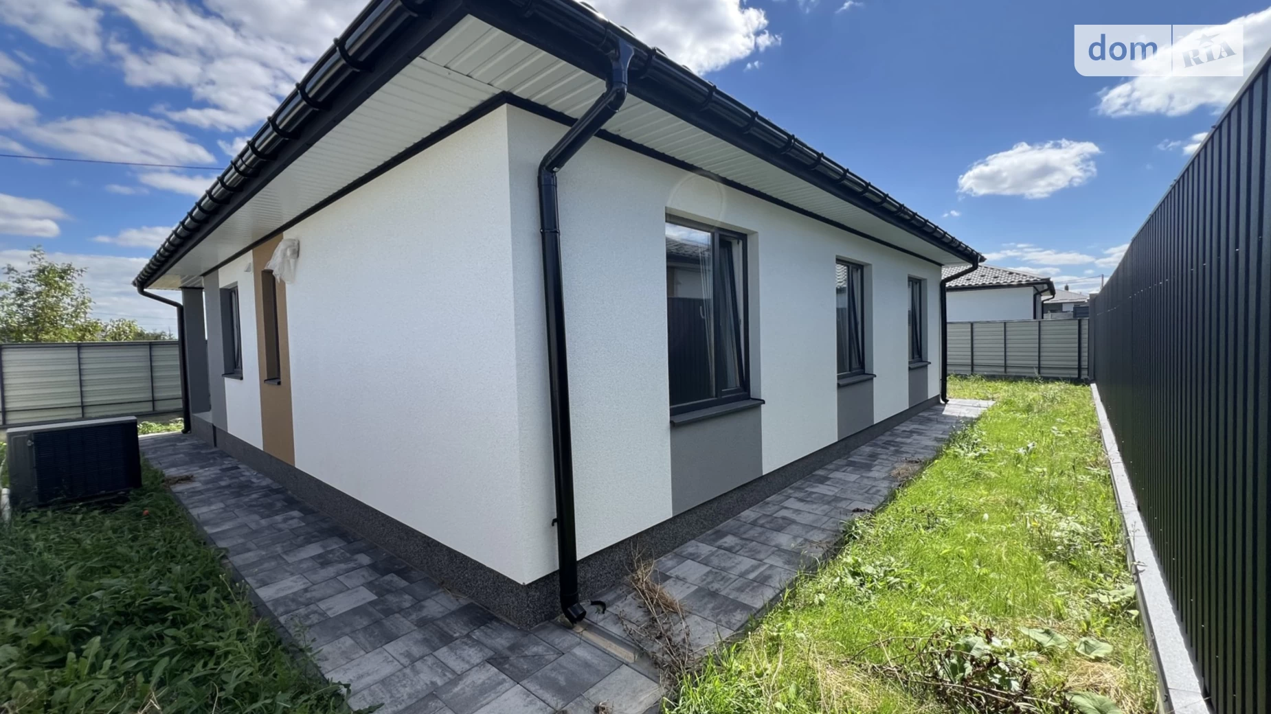 Продается одноэтажный дом 98 кв. м с террасой, цена: 145000 $ - фото 3