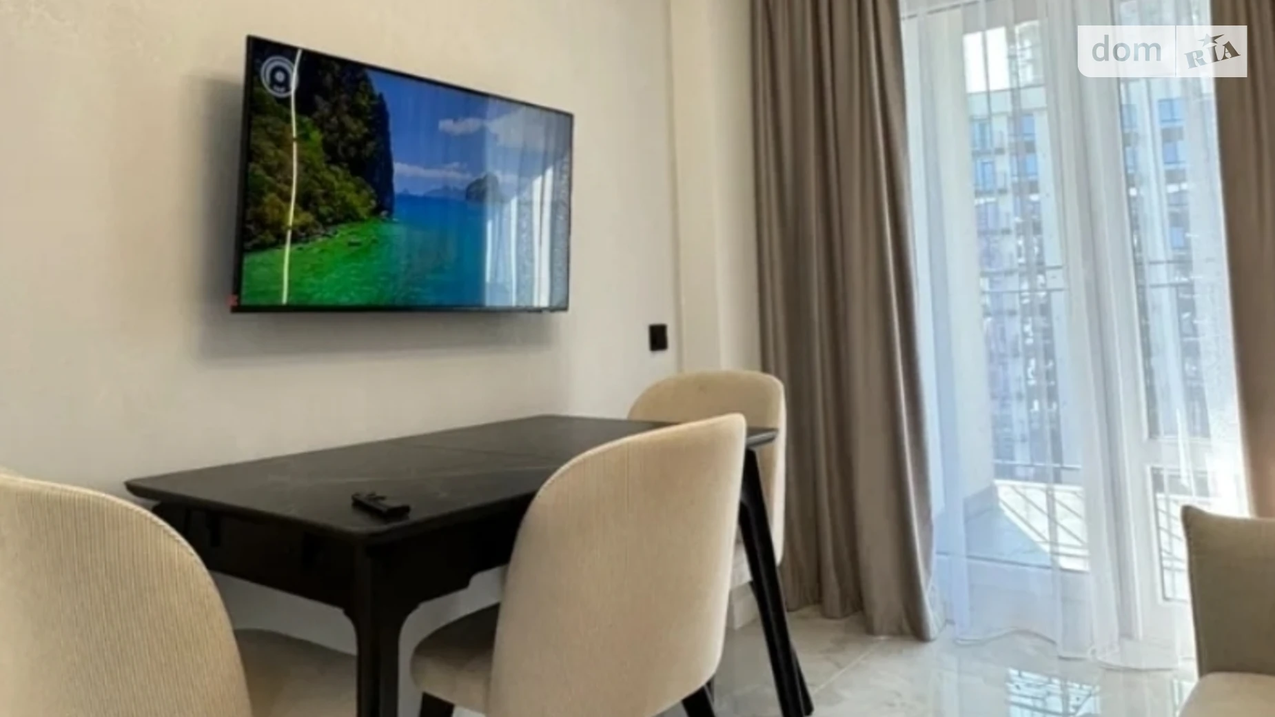 Продается 2-комнатная квартира 63 кв. м в Ивано-Франковске, ул. Юліана Пелеша(Крайковского), 3 корпус 5 - фото 4