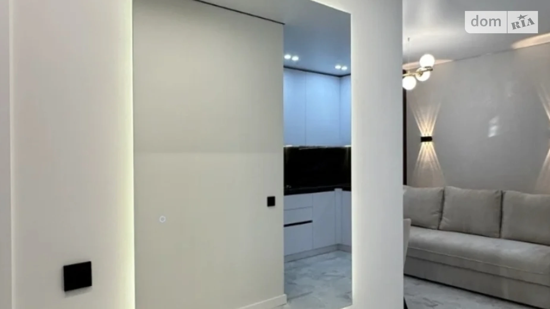 Продается 2-комнатная квартира 63 кв. м в Ивано-Франковске, ул. Юліана Пелеша(Крайковского), 3 корпус 5 - фото 5