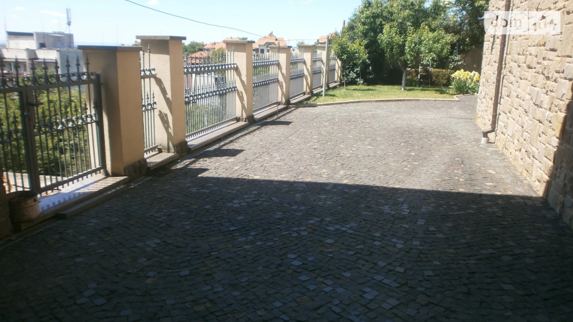 Продается дом на 2 этажа 467 кв. м с участком, цена: 330000 $ - фото 4