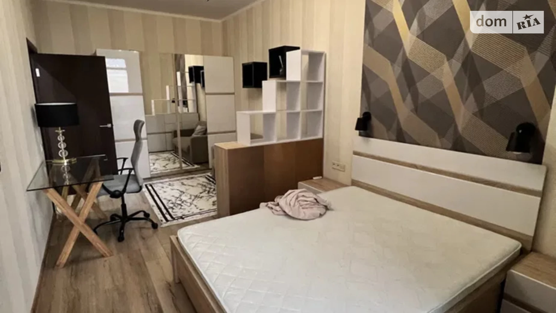 Продается 1-комнатная квартира 40.1 кв. м в Одессе, бул. Французский, 60Б - фото 2