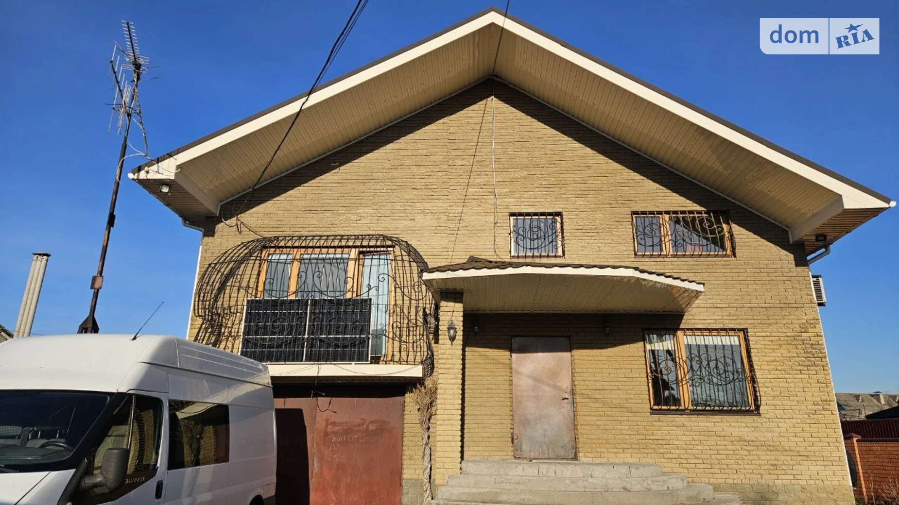 Продается дом на 2 этажа 202.6 кв. м с верандой, цена: 139000 $ - фото 3