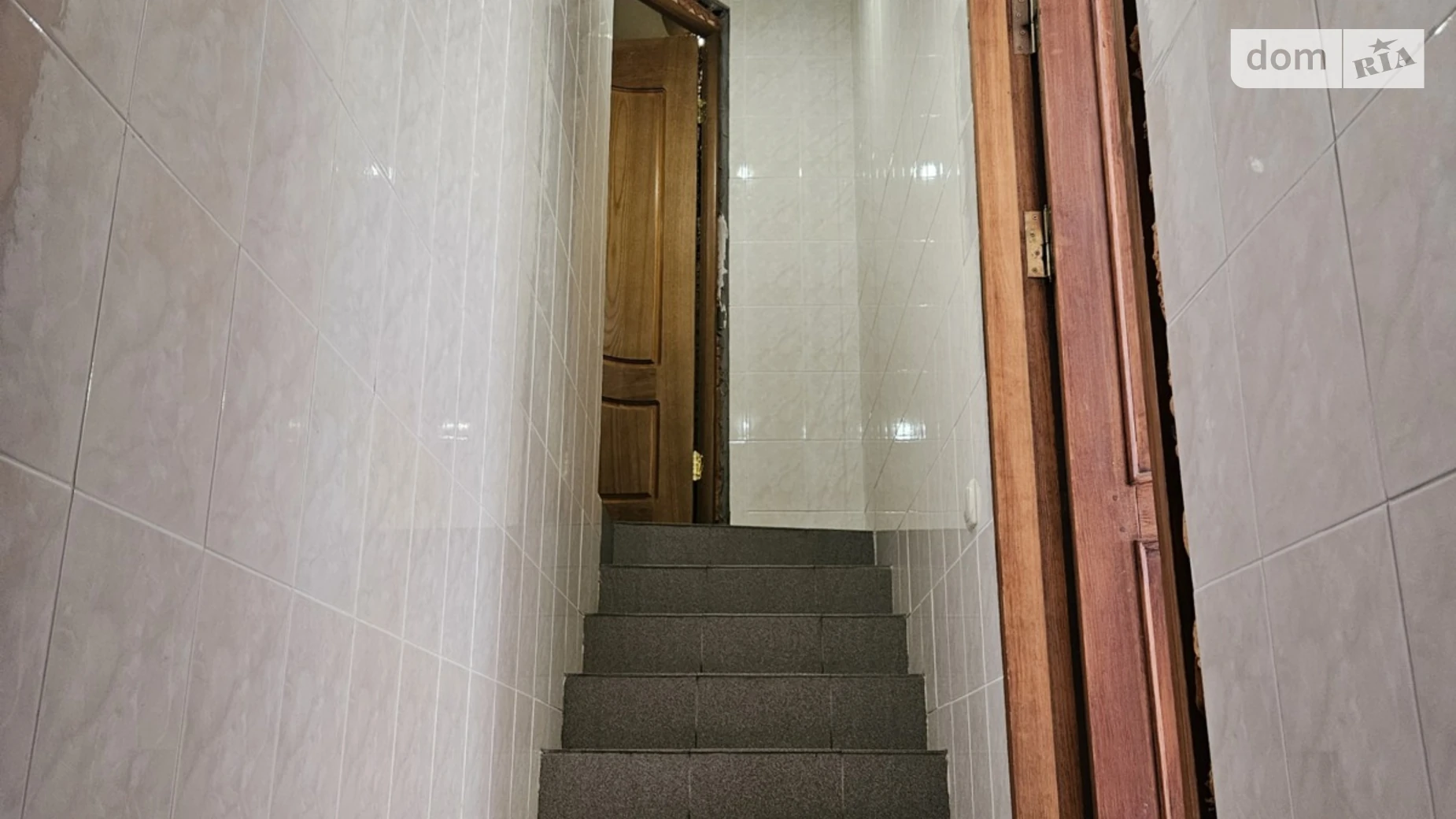 Продается дом на 2 этажа 202.6 кв. м с верандой, цена: 139000 $ - фото 4