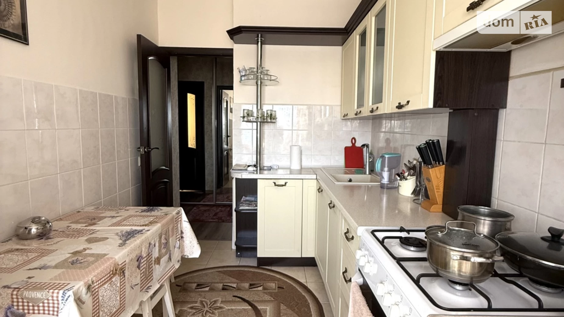 Продается 3-комнатная квартира 65.3 кв. м в Ужгороде, ул. Героев 128-й бригады(8-го Марта), 31 - фото 3