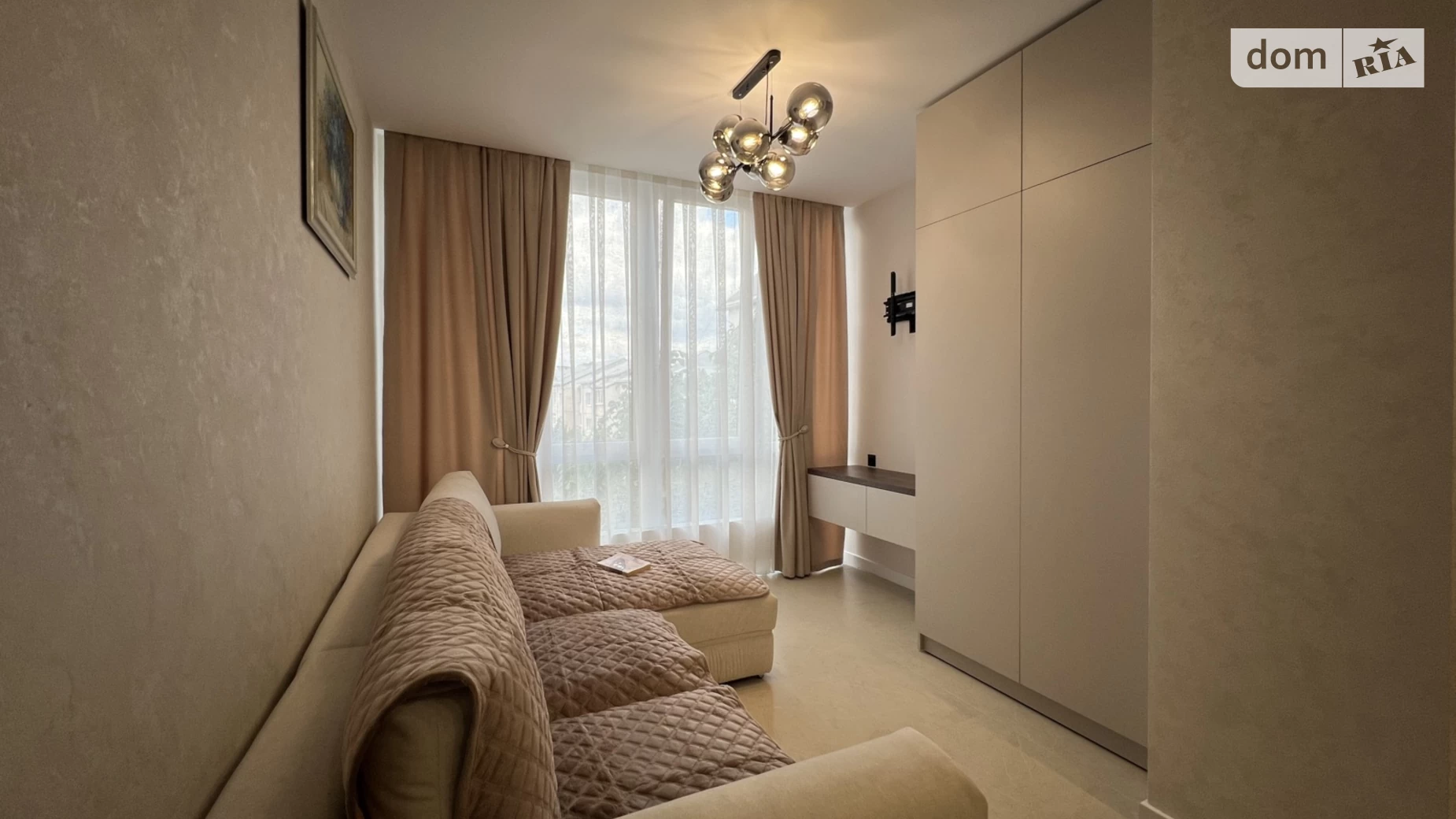 Продается 2-комнатная квартира 65 кв. м в Ивано-Франковске, ул. Кисилевской Ольги, 31 - фото 3