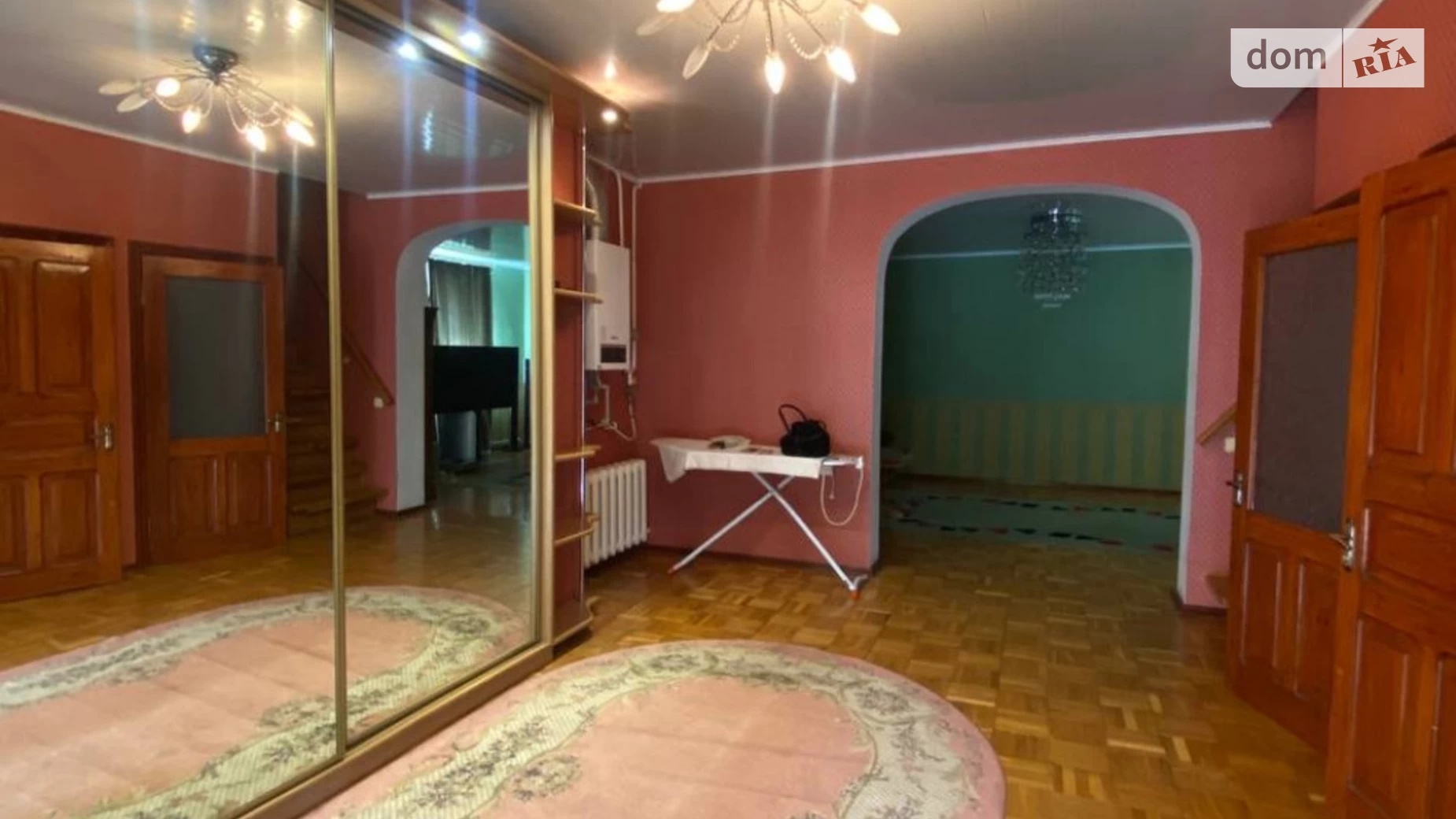 Продается дом на 2 этажа 306 кв. м с баней/сауной, цена: 170000 $ - фото 3