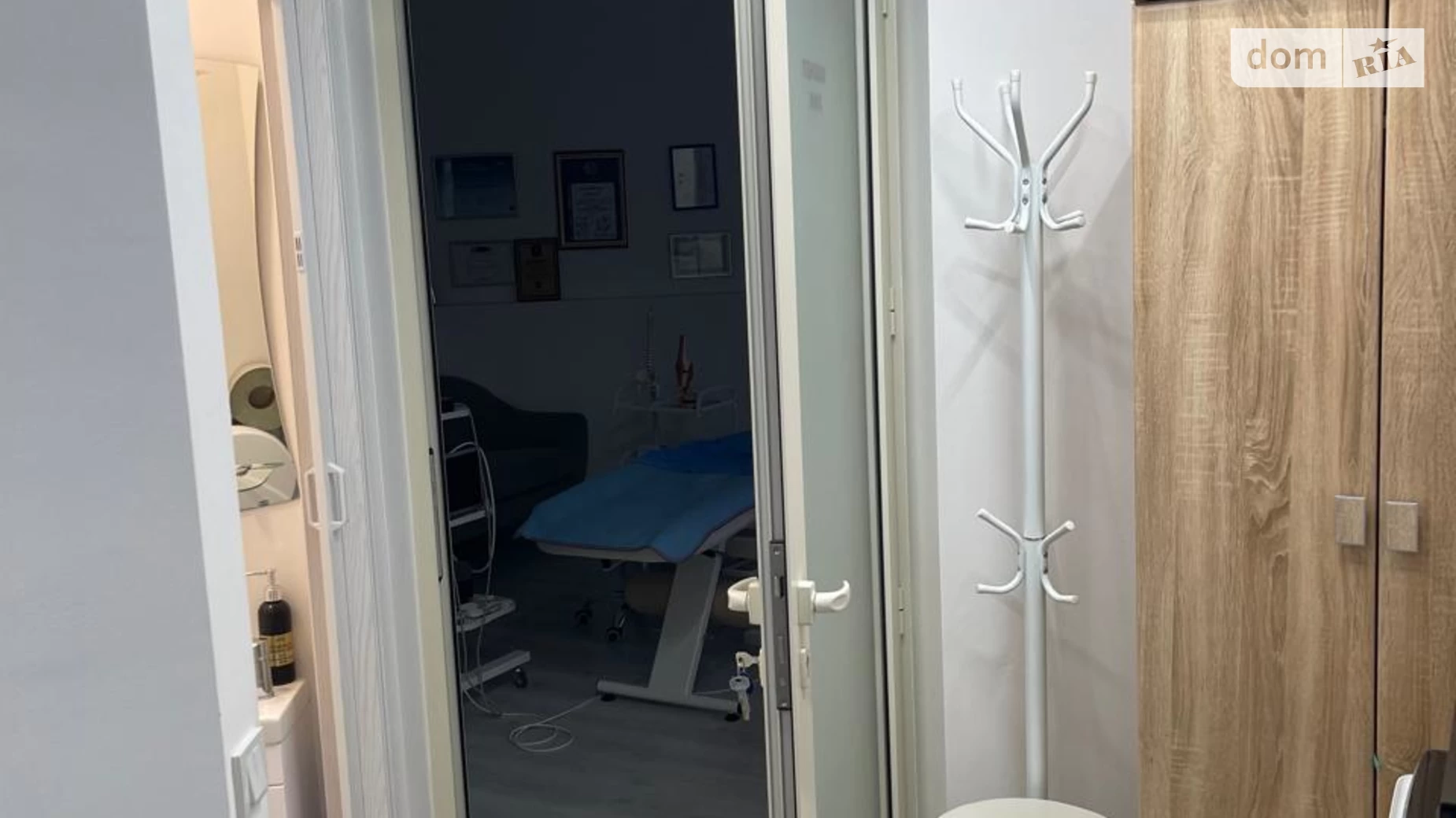 Продається об'єкт сфери послуг 276.8 кв. м в 2-поверховій будівлі, цена: 400000 $ - фото 2