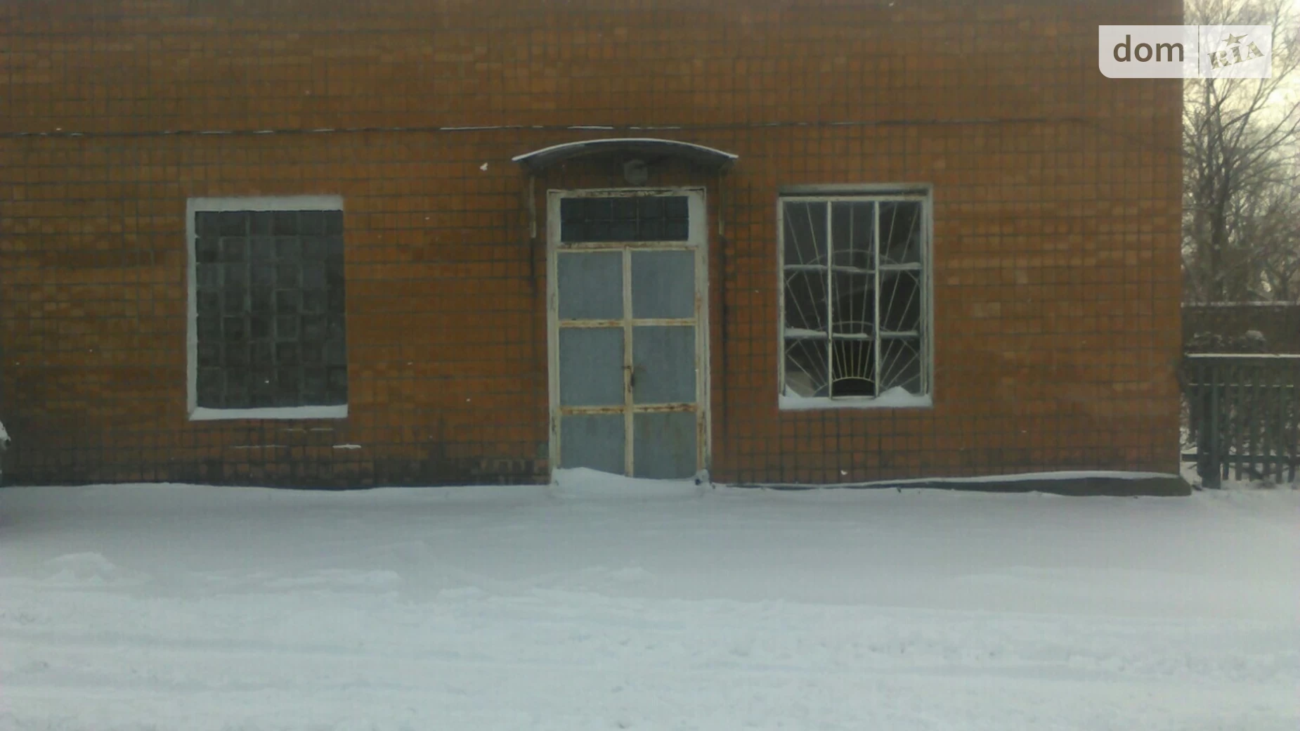 Продается объект сферы услуг 1350 кв. м в 3-этажном здании, цена: 200000 € - фото 3