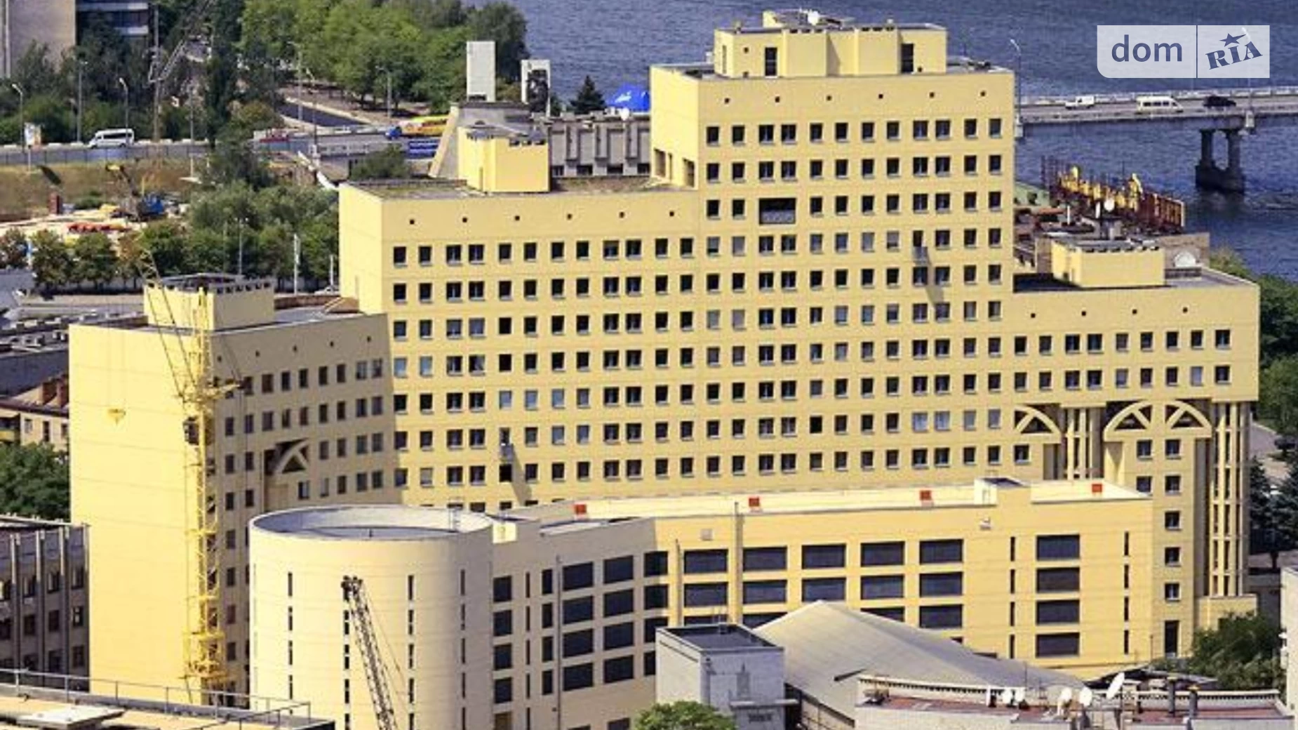 Продается подземный паркинг под легковое авто на 30 кв. м, цена: 15000 $ - фото 5