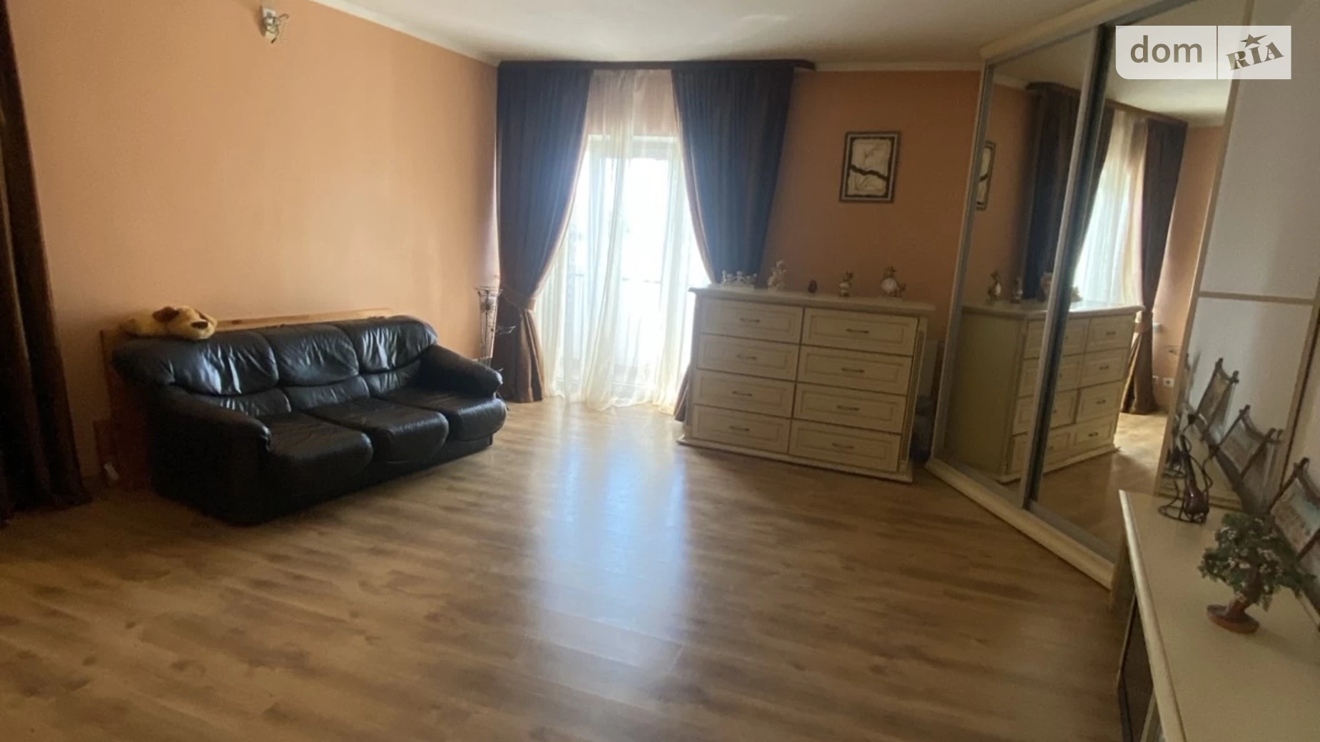 3-комнатная квартира 120 кв. м в Тернополе, ул. Коллонтая Гуго, 2 - фото 5