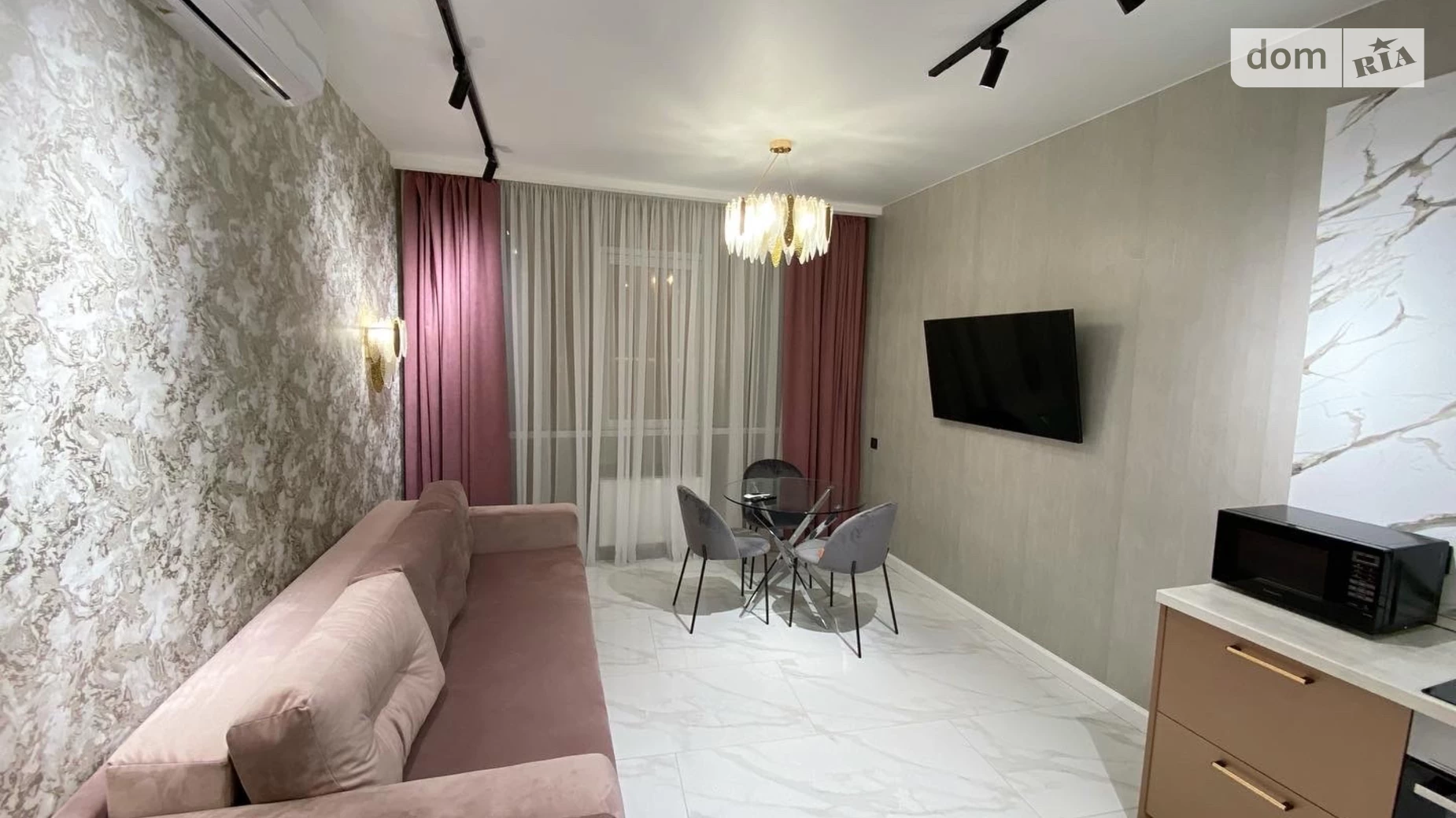 Сдается в аренду 2-комнатная квартира 60 кв. м в Одессе, ул. Генуэзская, 3А - фото 2