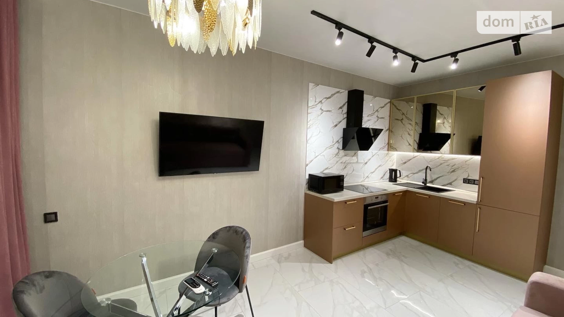 Сдается в аренду 2-комнатная квартира 60 кв. м в Одессе, ул. Генуэзская, 3А - фото 3