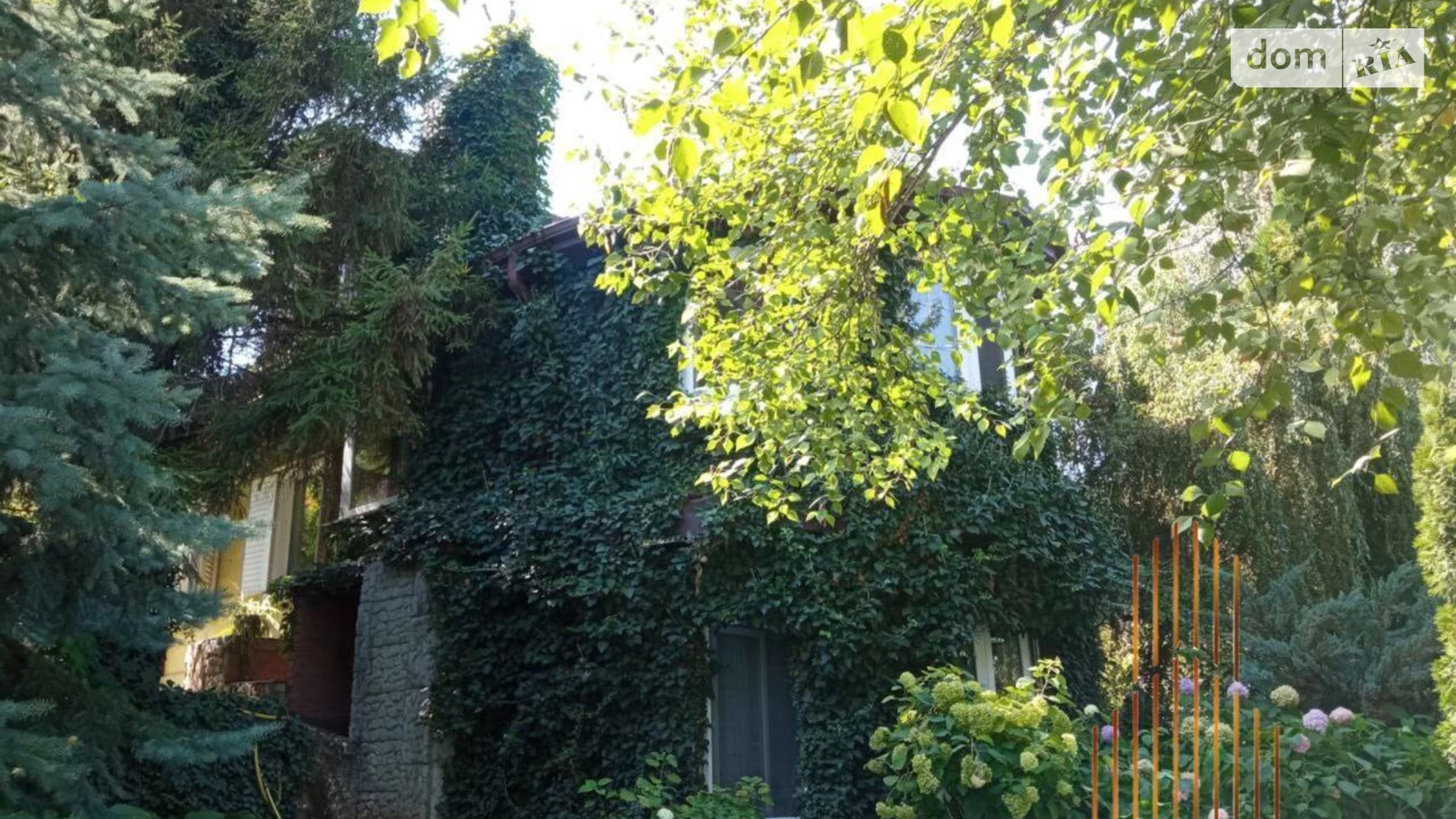 Продается дом на 3 этажа 156.3 кв. м с мебелью, цена: 80000 $ - фото 2