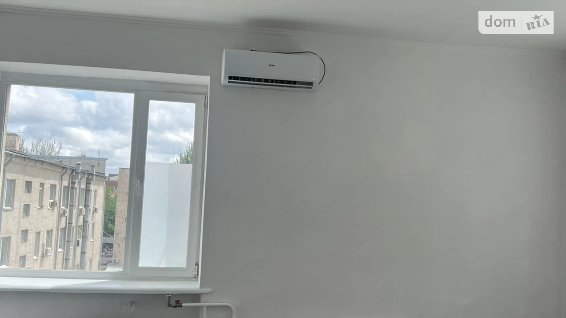 Сдается в аренду офис 29 кв. м в бизнес-центре, цена: 8700 грн - фото 2