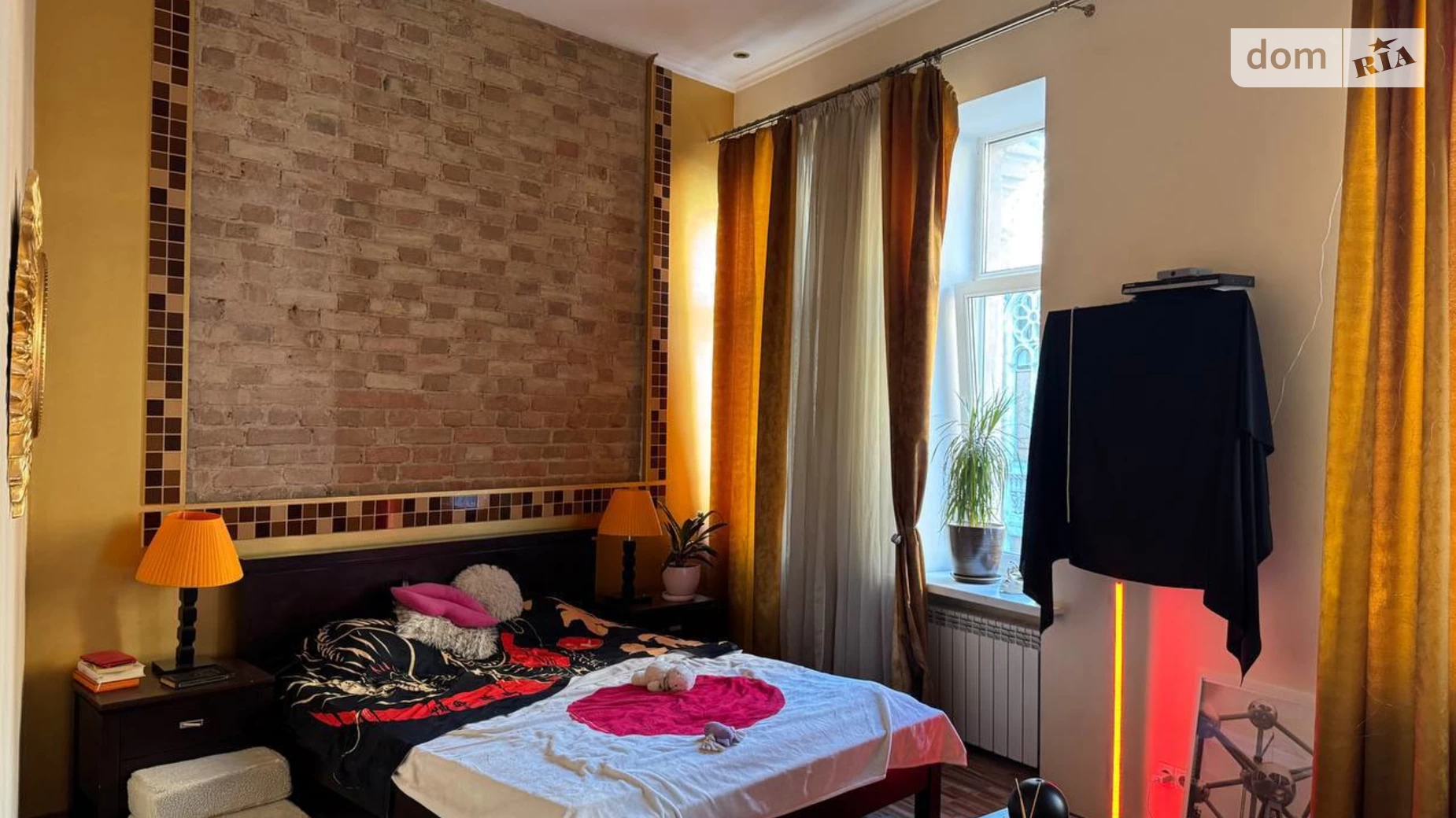 Продается 1-комнатная квартира 40 кв. м в Киеве, ул. Рейтарская, 25 - фото 3