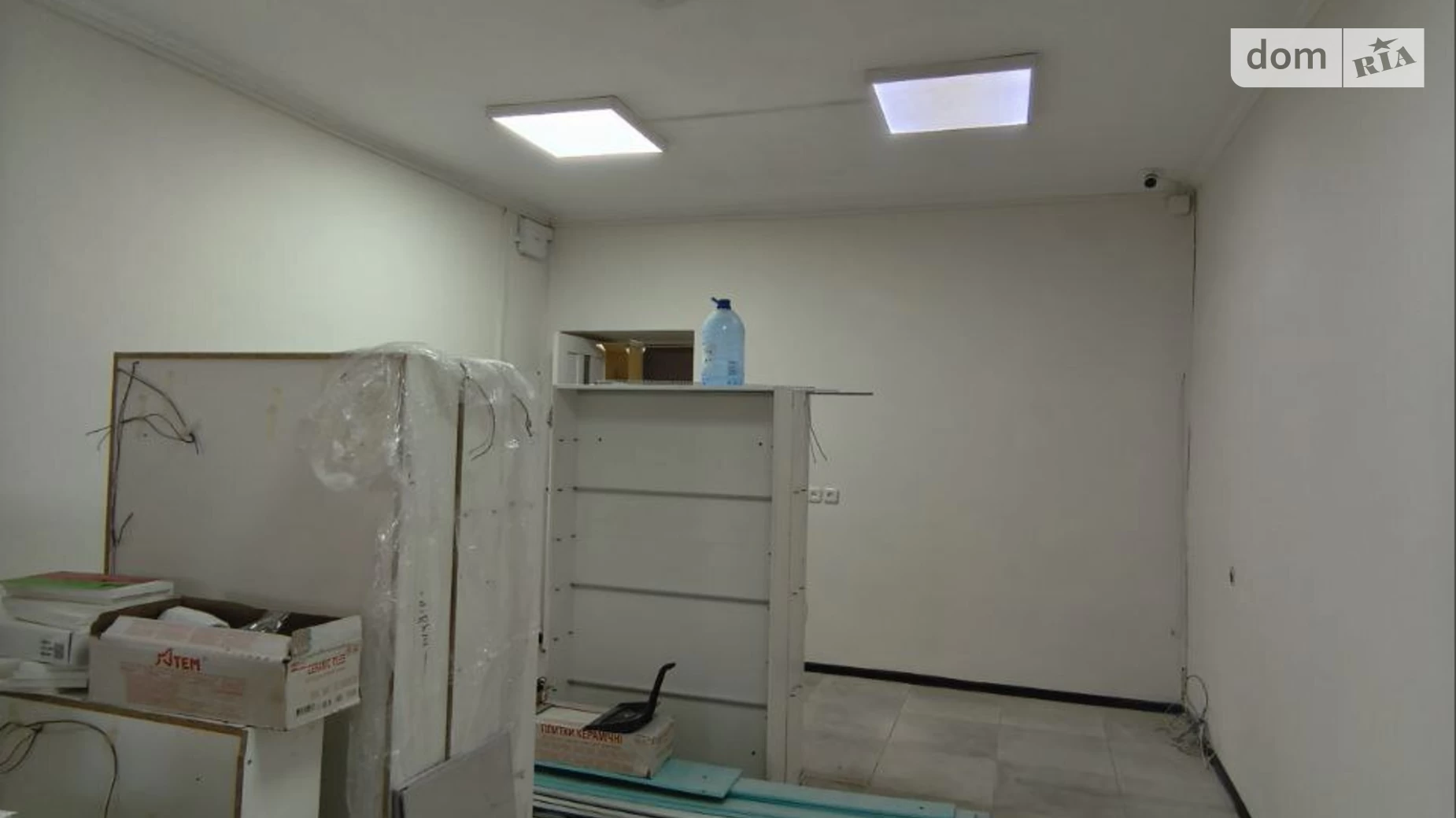 Здається в оренду приміщення вільного призначення 33 кв. м в 3-поверховій будівлі, цена: 500 $ - фото 2