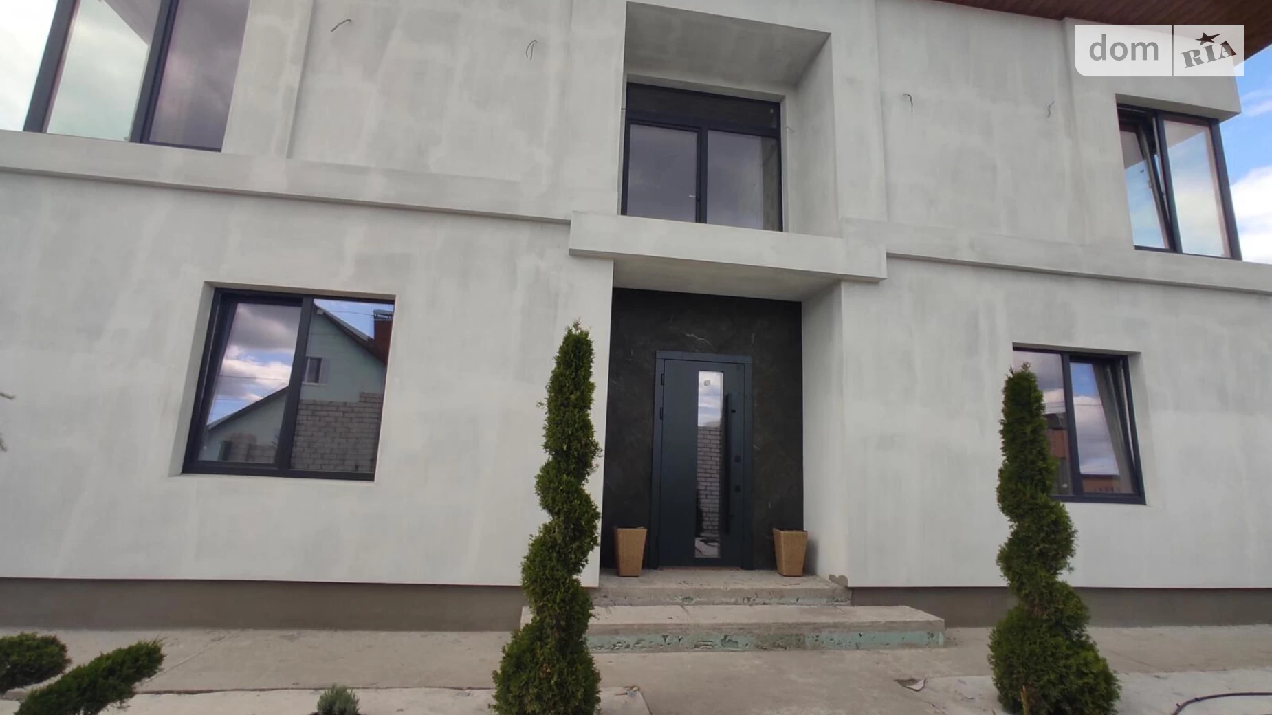 Продается дом на 2 этажа 200 кв. м с подвалом, цена: 250000 $ - фото 4