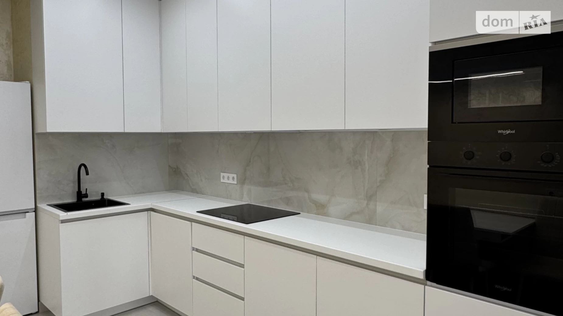 Продается 1-комнатная квартира 42.4 кв. м в Одессе, ул. Краснова, 1В - фото 4