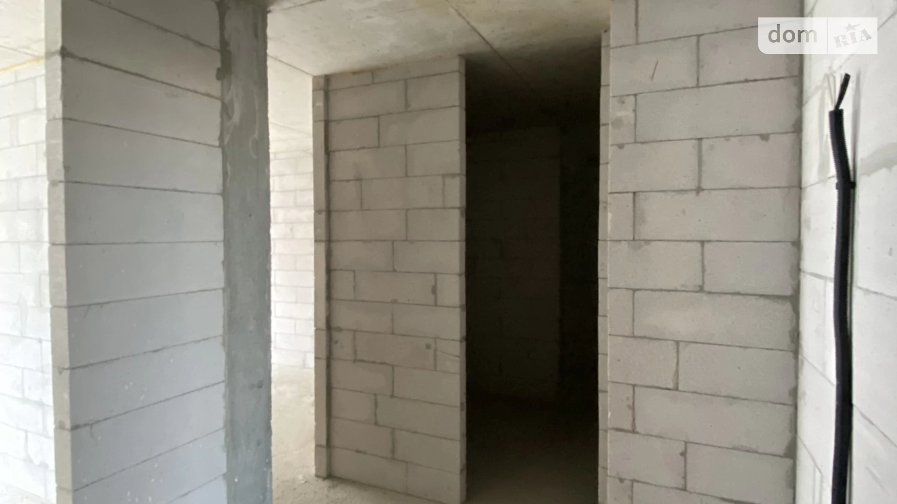 Продается 2-комнатная квартира 57 кв. м в Ивано-Франковске, ул. Юліана Пелеша(Крайковского), 3 корпус 11 - фото 4