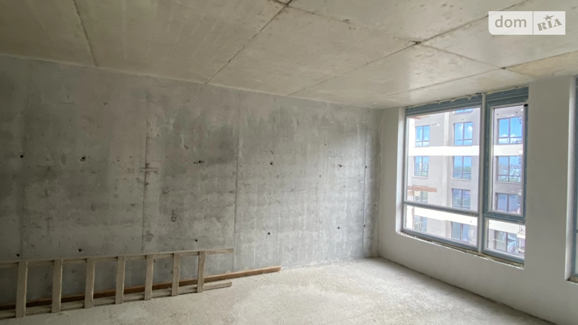 Продается 2-комнатная квартира 57 кв. м в Ивано-Франковске, ул. Юліана Пелеша(Крайковского), 3 корпус 11 - фото 3