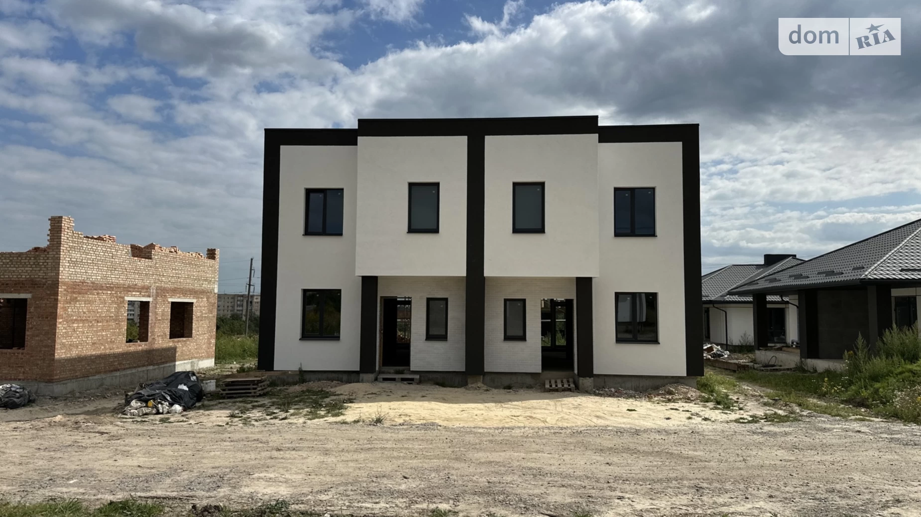 мас. Макарова Ювилейный Ровно, цена: 67000 $ - фото 2