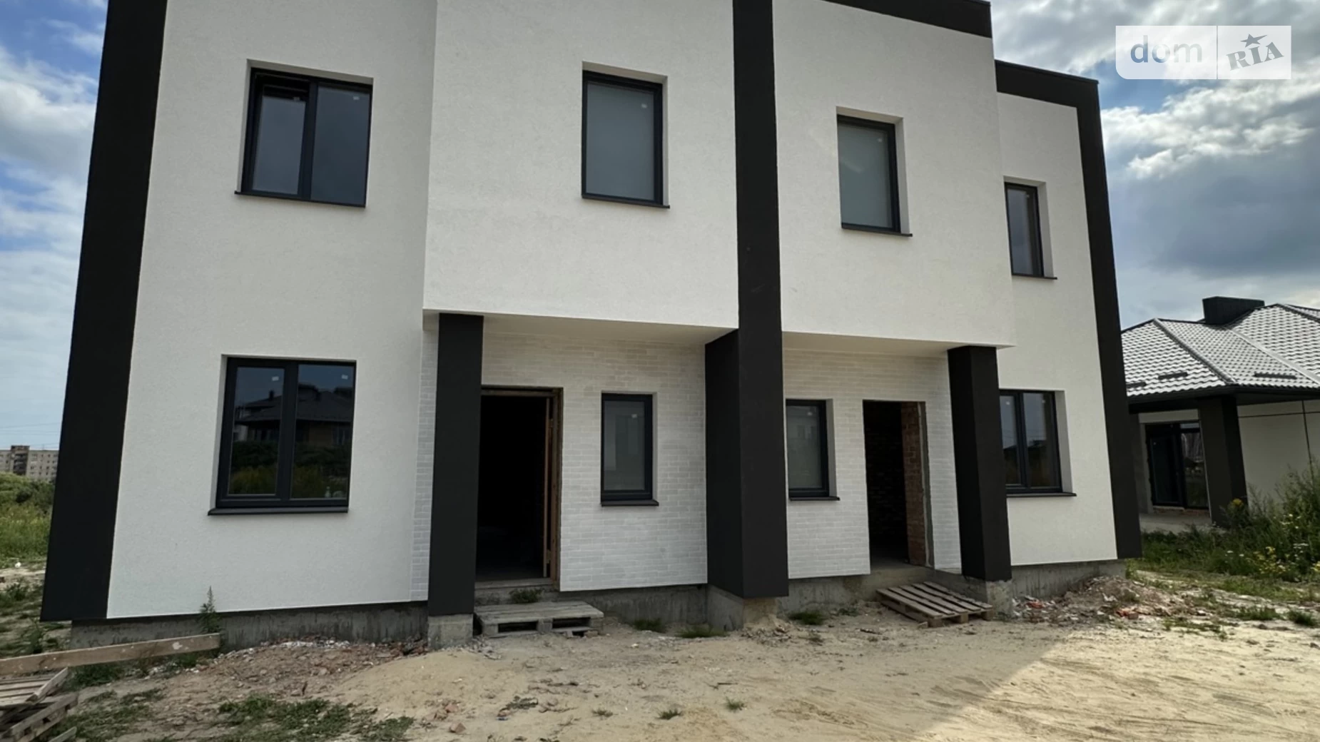 мас. Макарова Ювилейный Ровно, цена: 67000 $ - фото 4