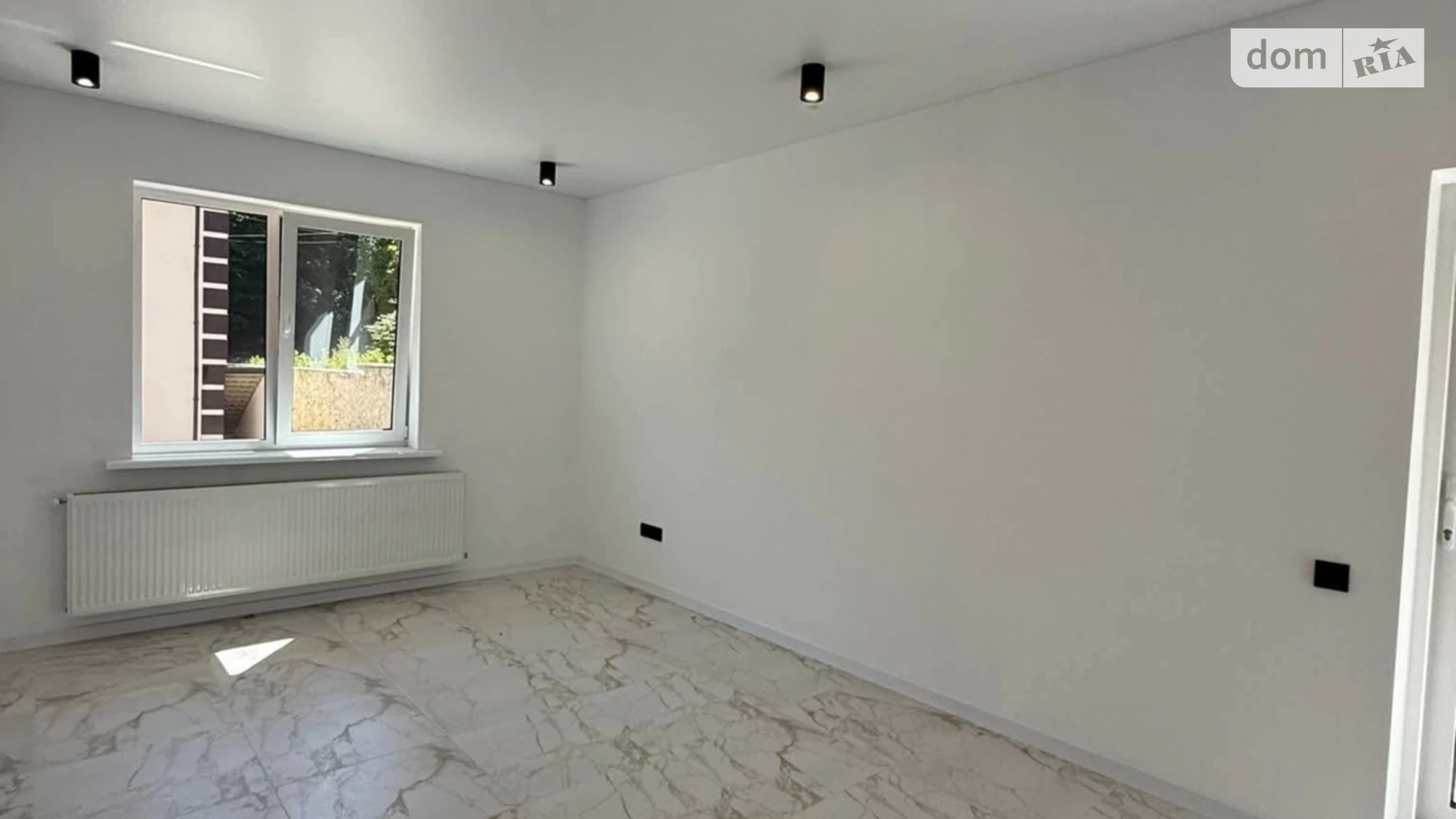 Продается 3-комнатная квартира 67.8 кв. м в Кременце, ул. Козубского, 5 - фото 4