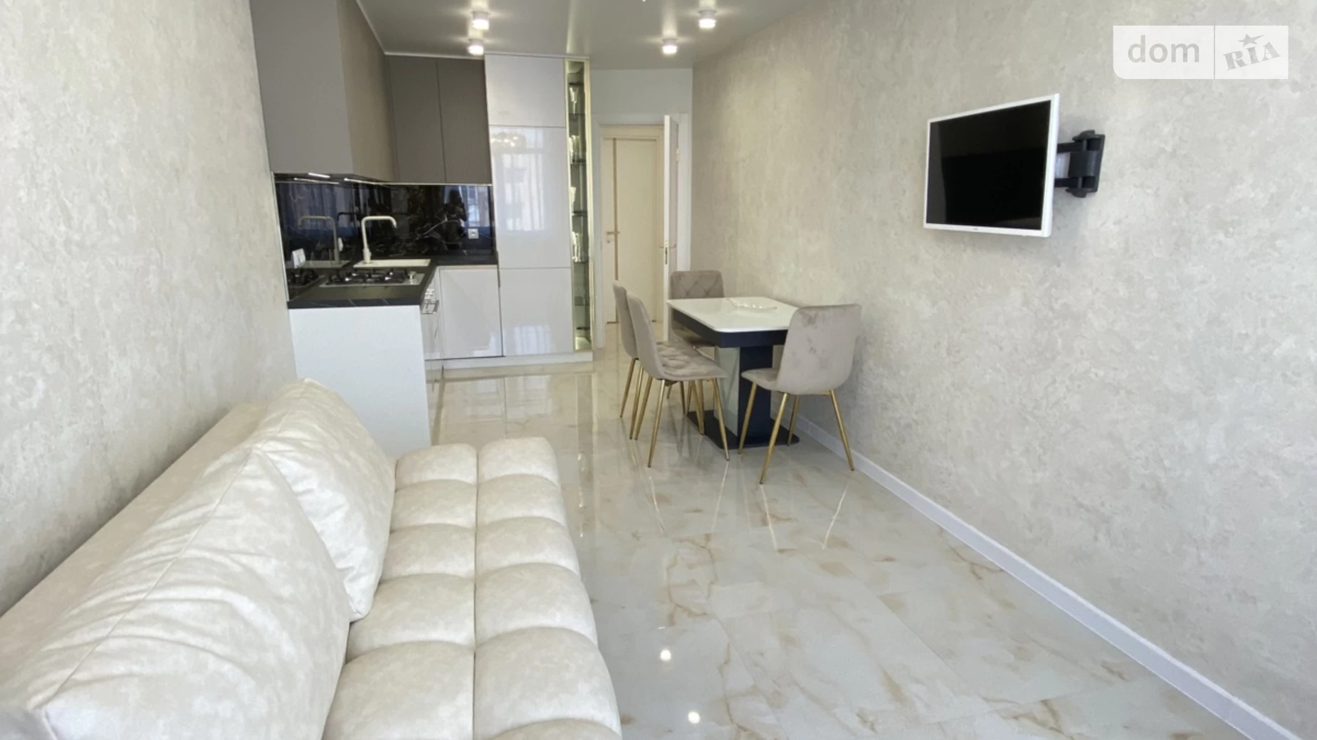 2-комнатная квартира 75 кв. м в Тернополе, ул. Киевская, 9Д - фото 2