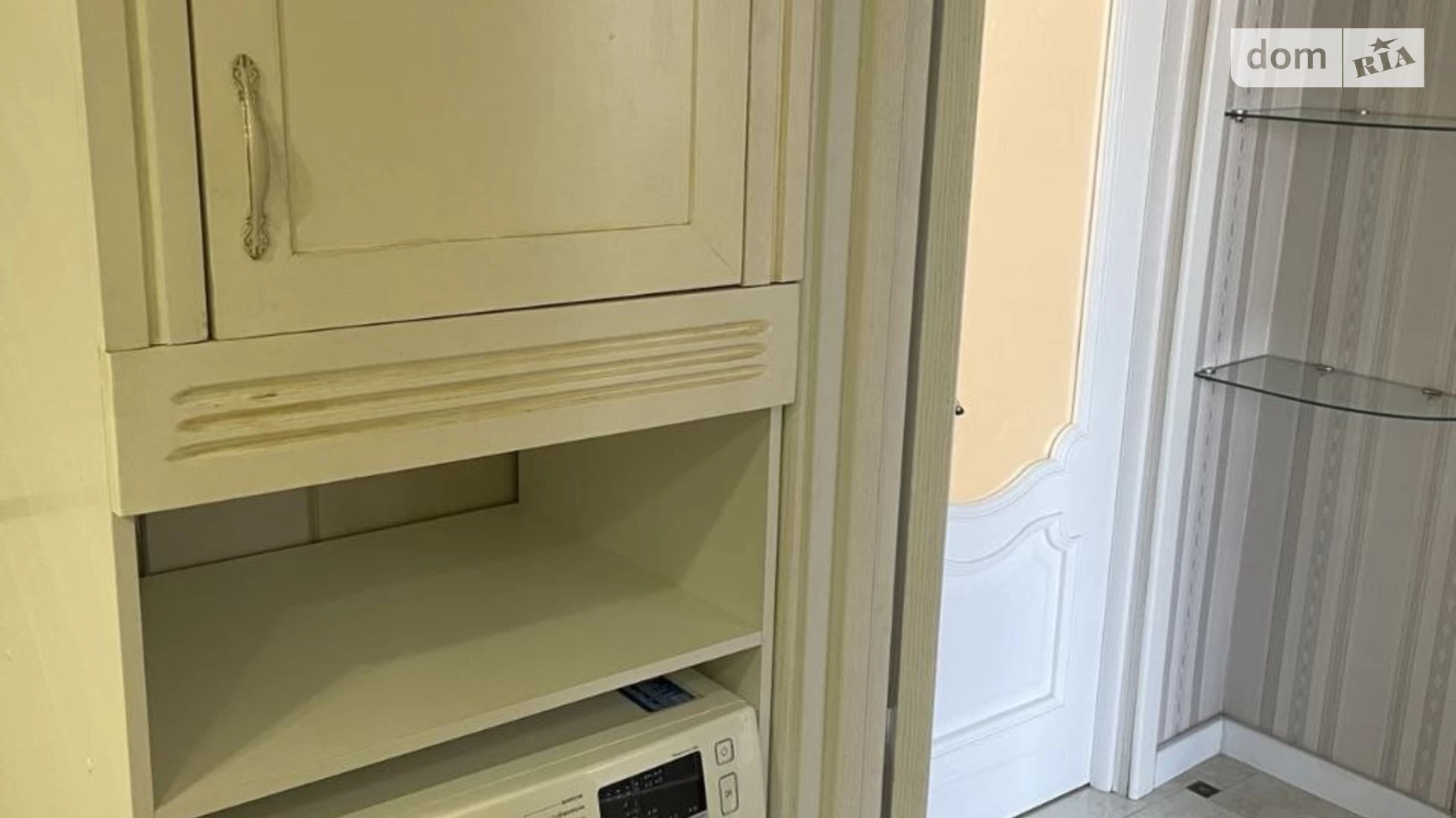 Продается 2-комнатная квартира 73.3 кв. м в Львове, ул. Железнодорожная, 7П - фото 3
