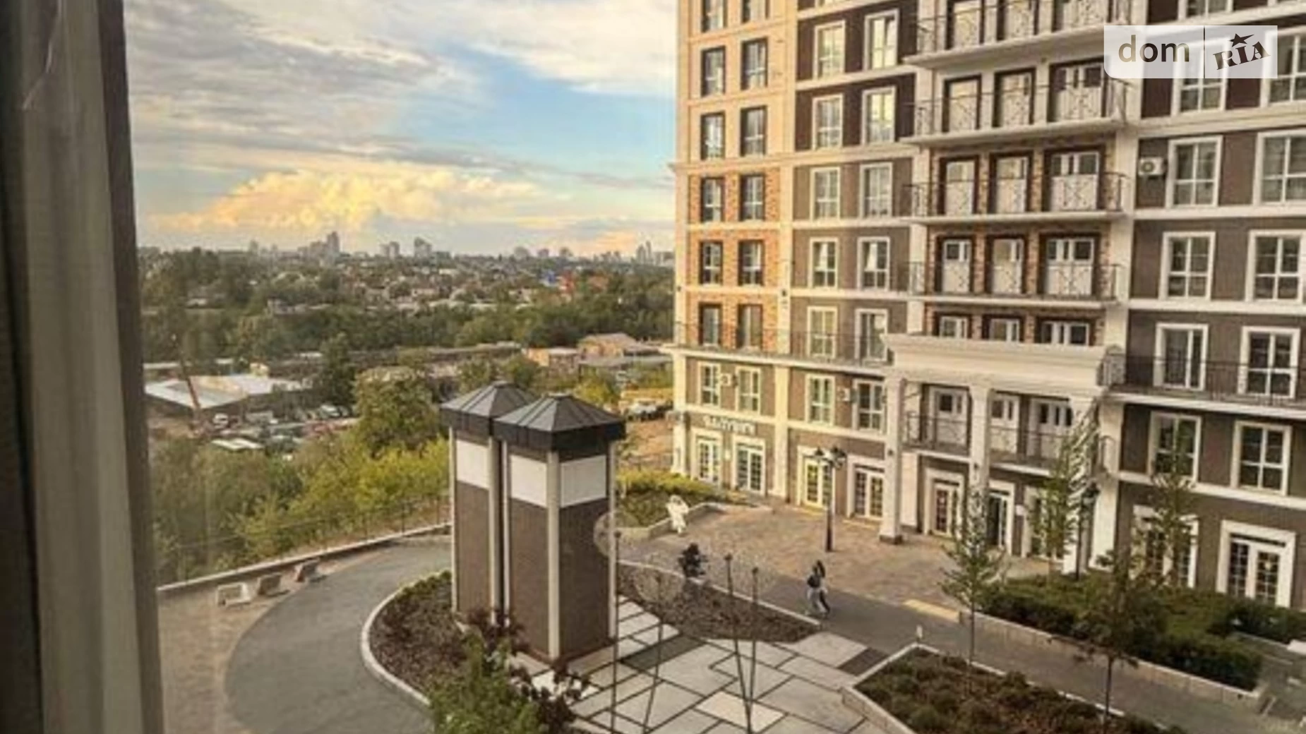 Продается 1-комнатная квартира 41 кв. м в Киеве, ул. Михаила Максимовича, 26 - фото 2