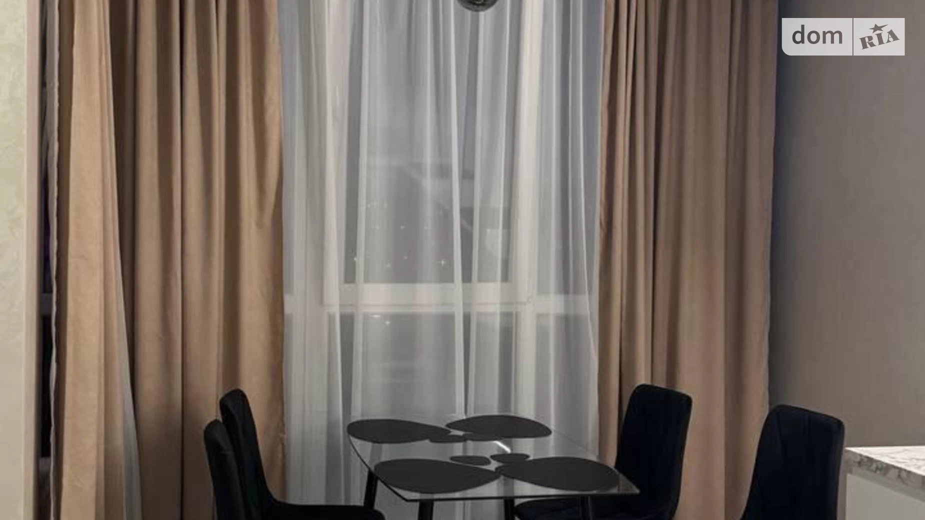 Сдается в аренду 2-комнатная квартира 55 кв. м в Днепре, ул. Космическая, 1 - фото 4