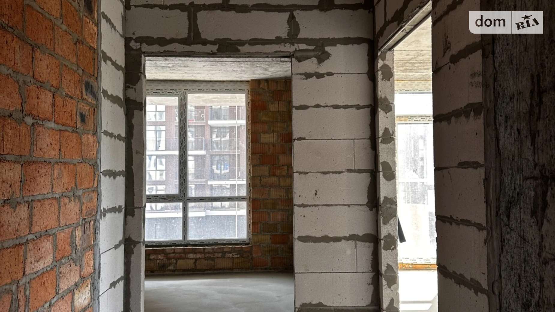 Продается 2-комнатная квартира 63.2 кв. м в, цена: 71400 $ - фото 2