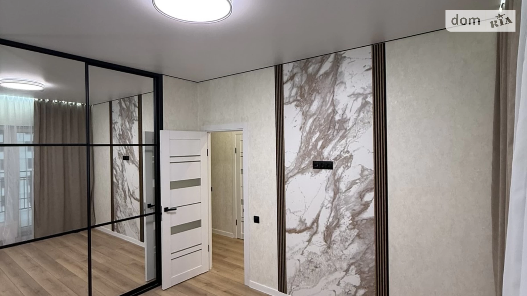 Продается 1-комнатная квартира 41 кв. м в Одессе, ул. Краснова, 1Б - фото 3