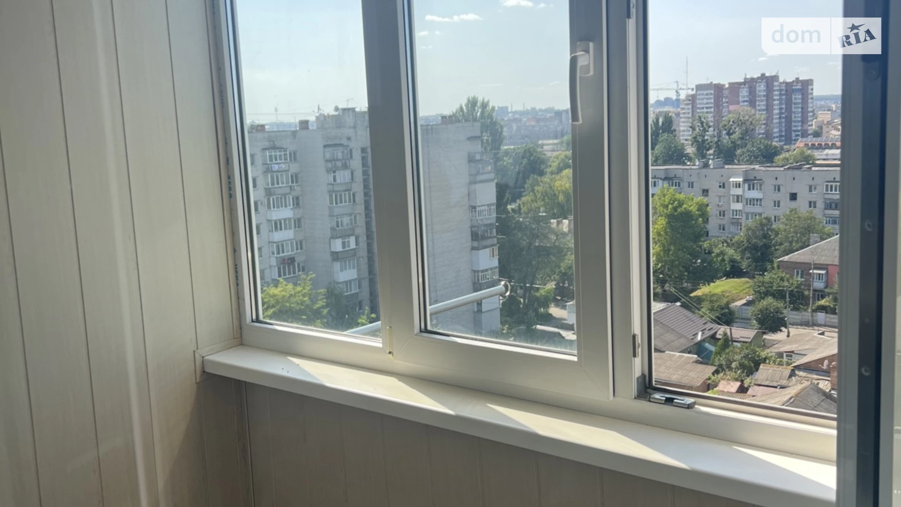 Продается 2-комнатная квартира 42 кв. м в Виннице, ул. Павла Тычины, 13 - фото 2