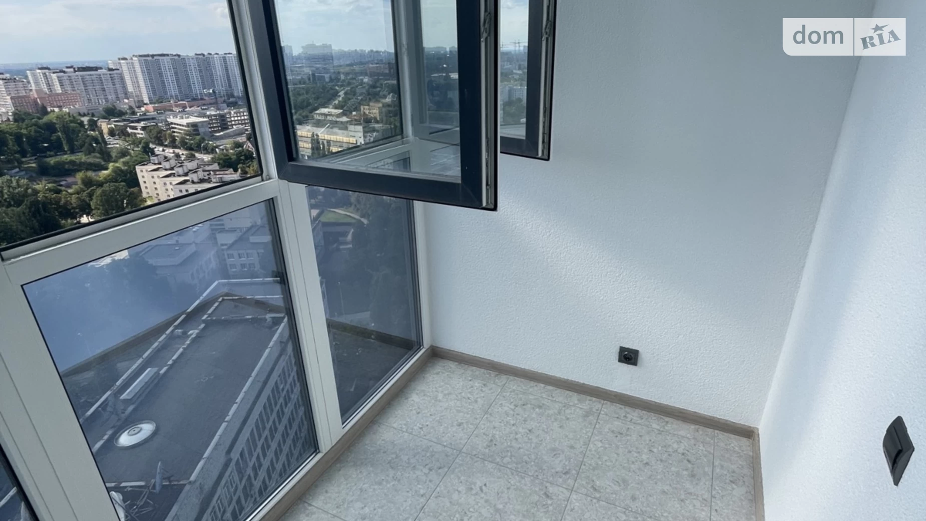 Продается 1-комнатная квартира 37 кв. м в Киеве, ул. Васильковская, 37Г - фото 5