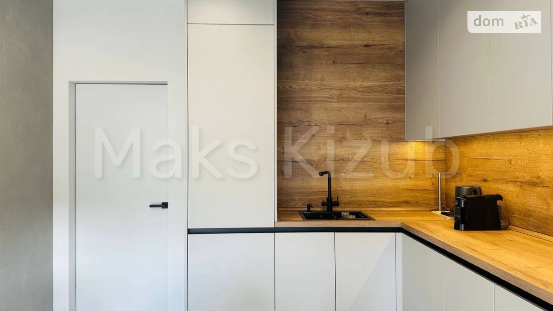 Продается 1-комнатная квартира 44 кв. м в Ужгороде, ул. Николая Бобяка, 1В - фото 2