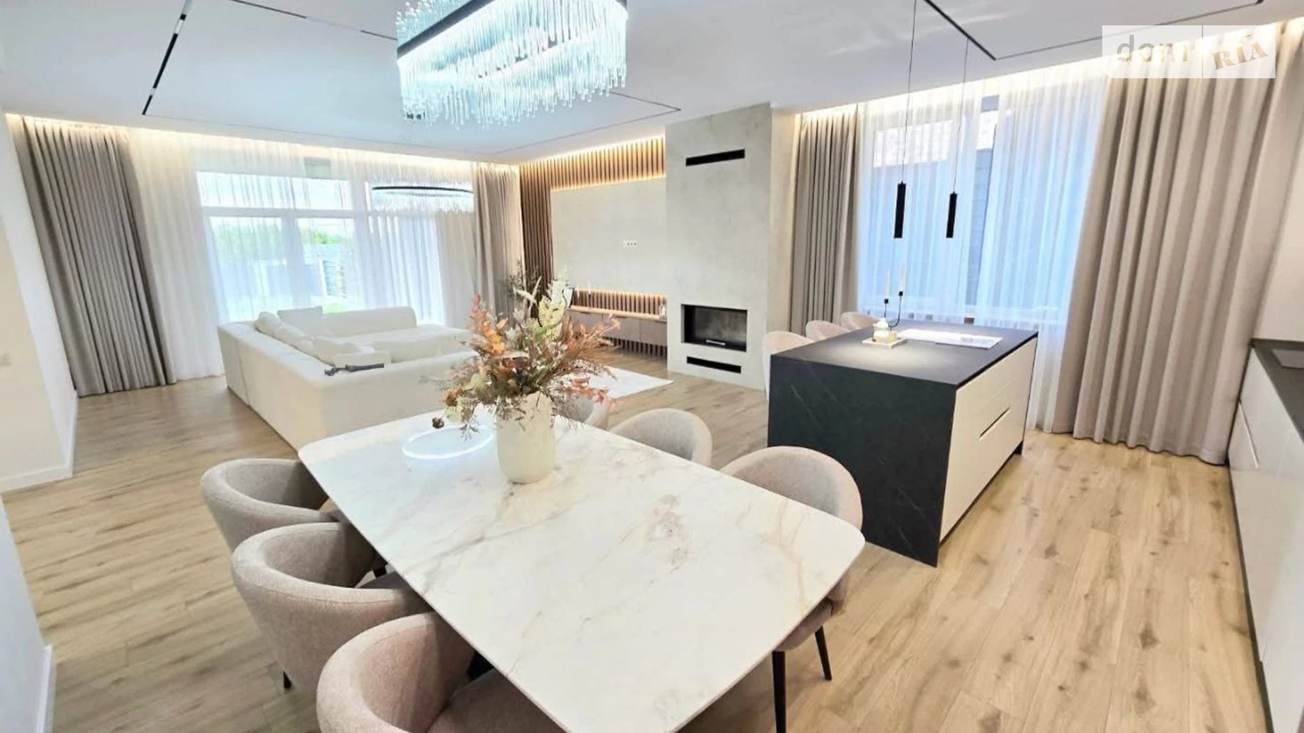 Продается дом на 2 этажа 260 кв. м с садом, цена: 610000 $ - фото 2