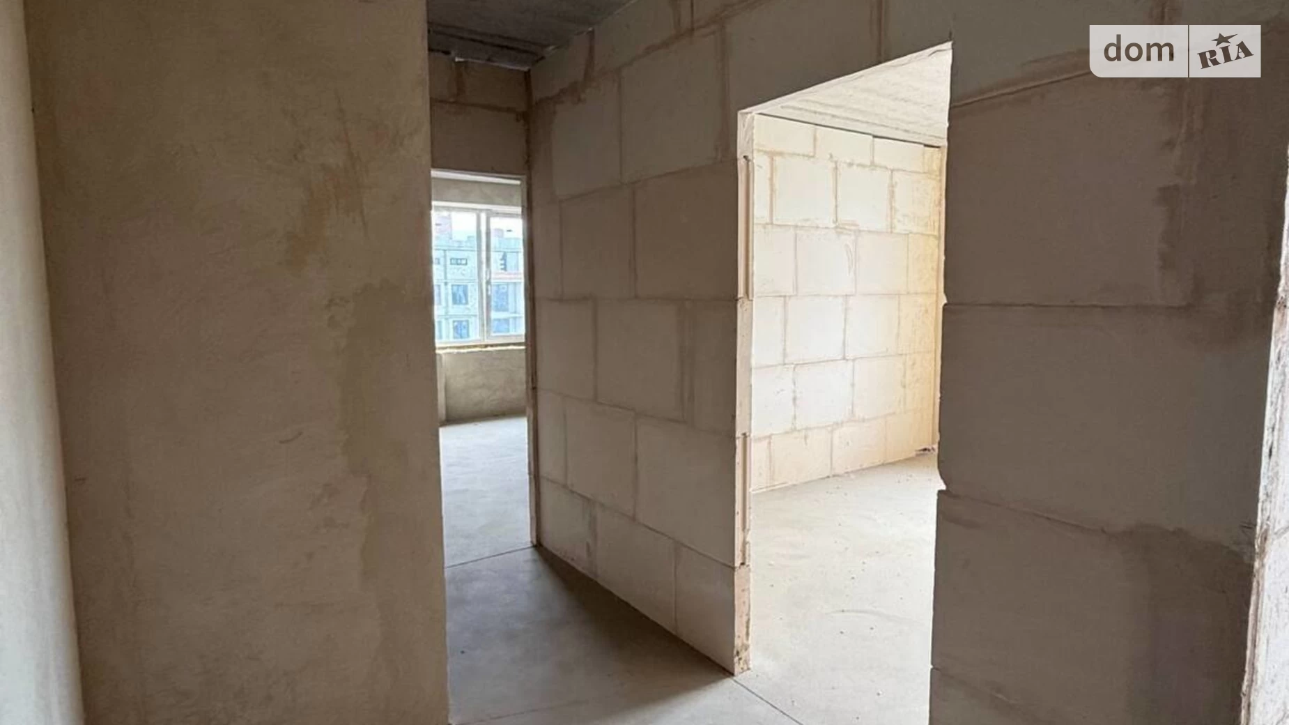 Продается 2-комнатная квартира 56 кв. м в Буче, бул. Леонида Бирюкова, 7 - фото 3