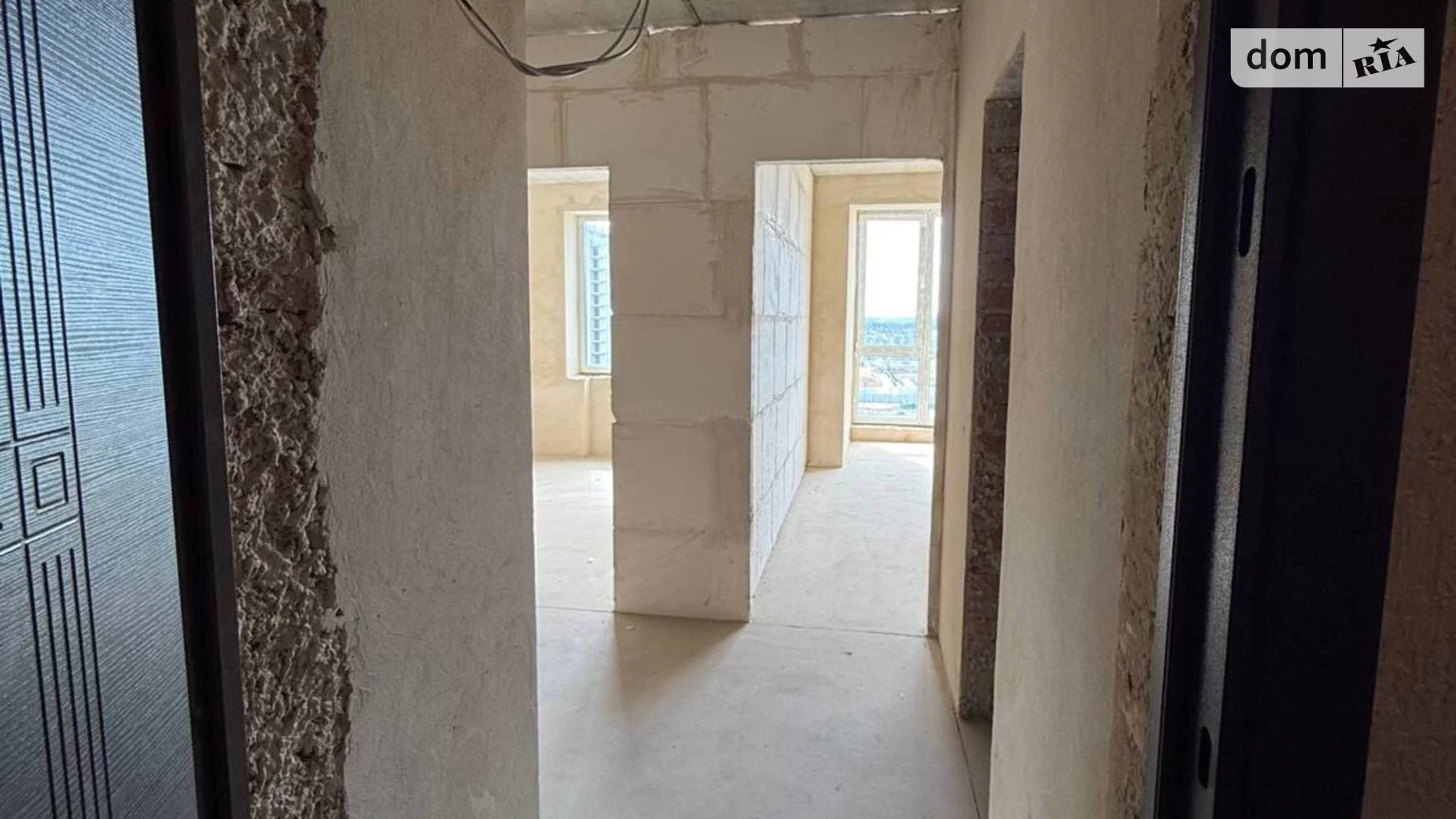 Продается 2-комнатная квартира 56 кв. м в Буче, бул. Леонида Бирюкова, 7 - фото 2