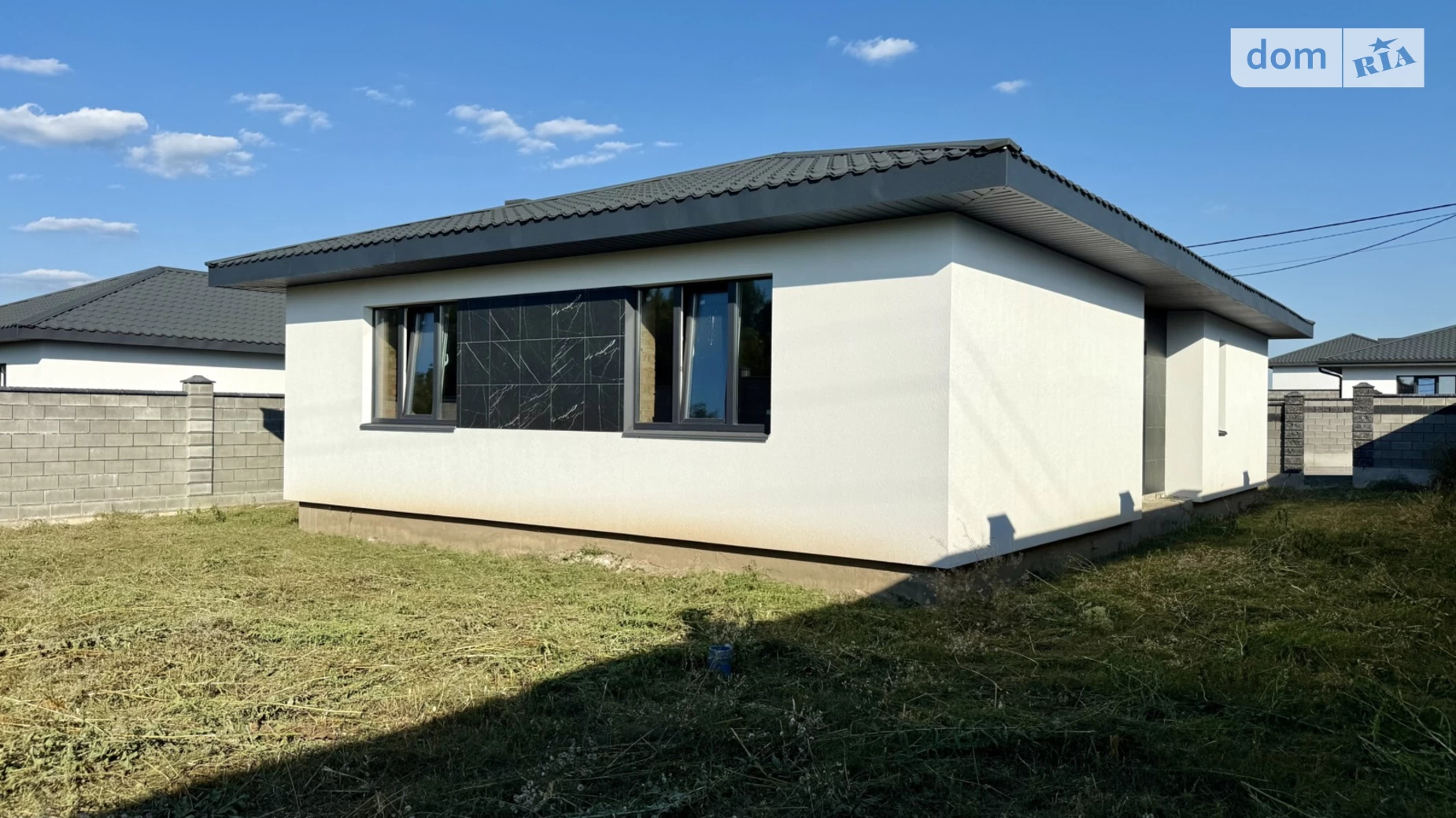 Продается одноэтажный дом 101 кв. м с участком, цена: 75000 $ - фото 3