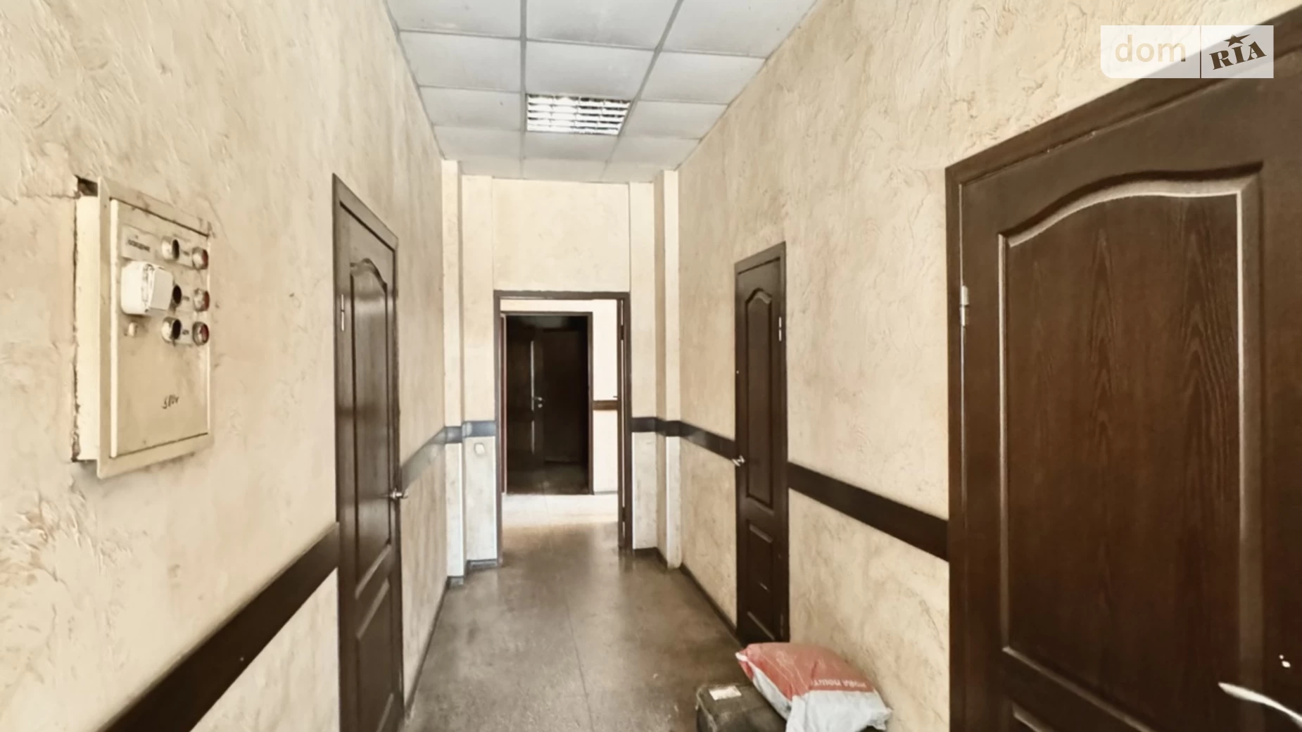 Продается помещения свободного назначения 471 кв. м в 2-этажном здании, цена: 290000 $ - фото 4