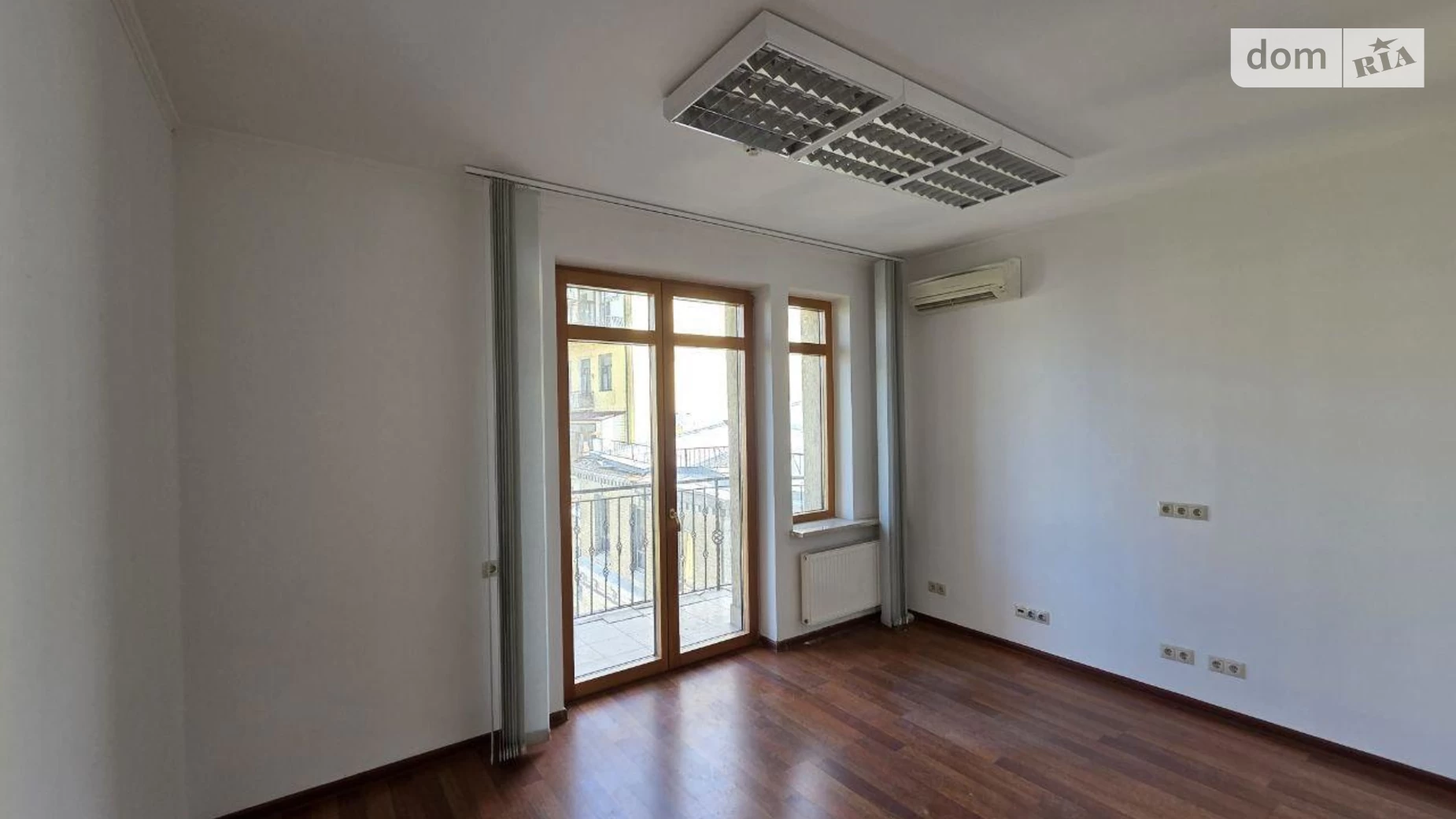 Сдается в аренду офис 230 кв. м в бизнес-центре, цена: 2850 $ - фото 5